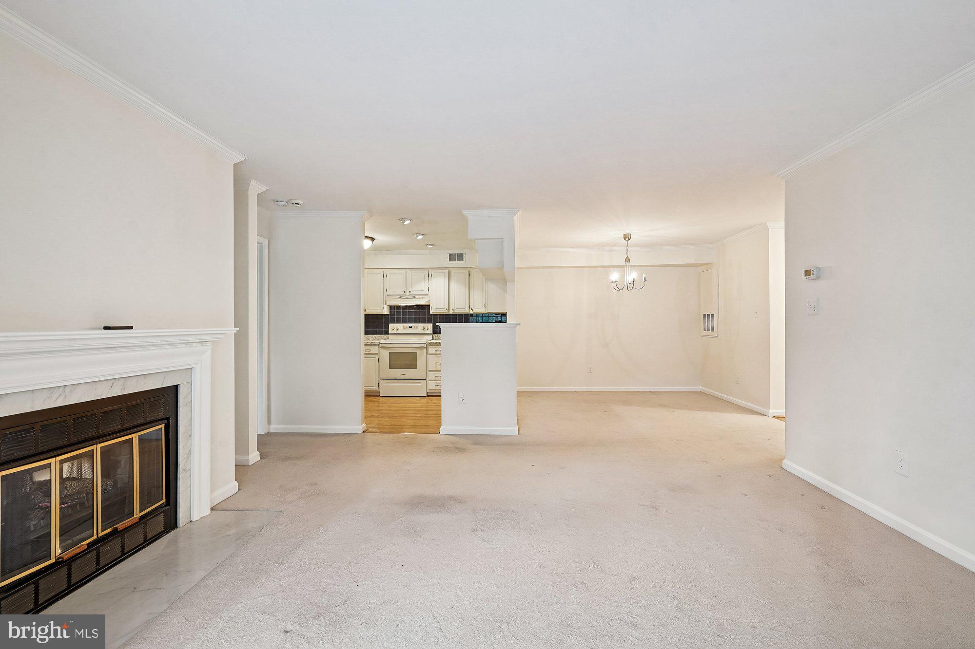 BRISTOL HOUSE - Residential