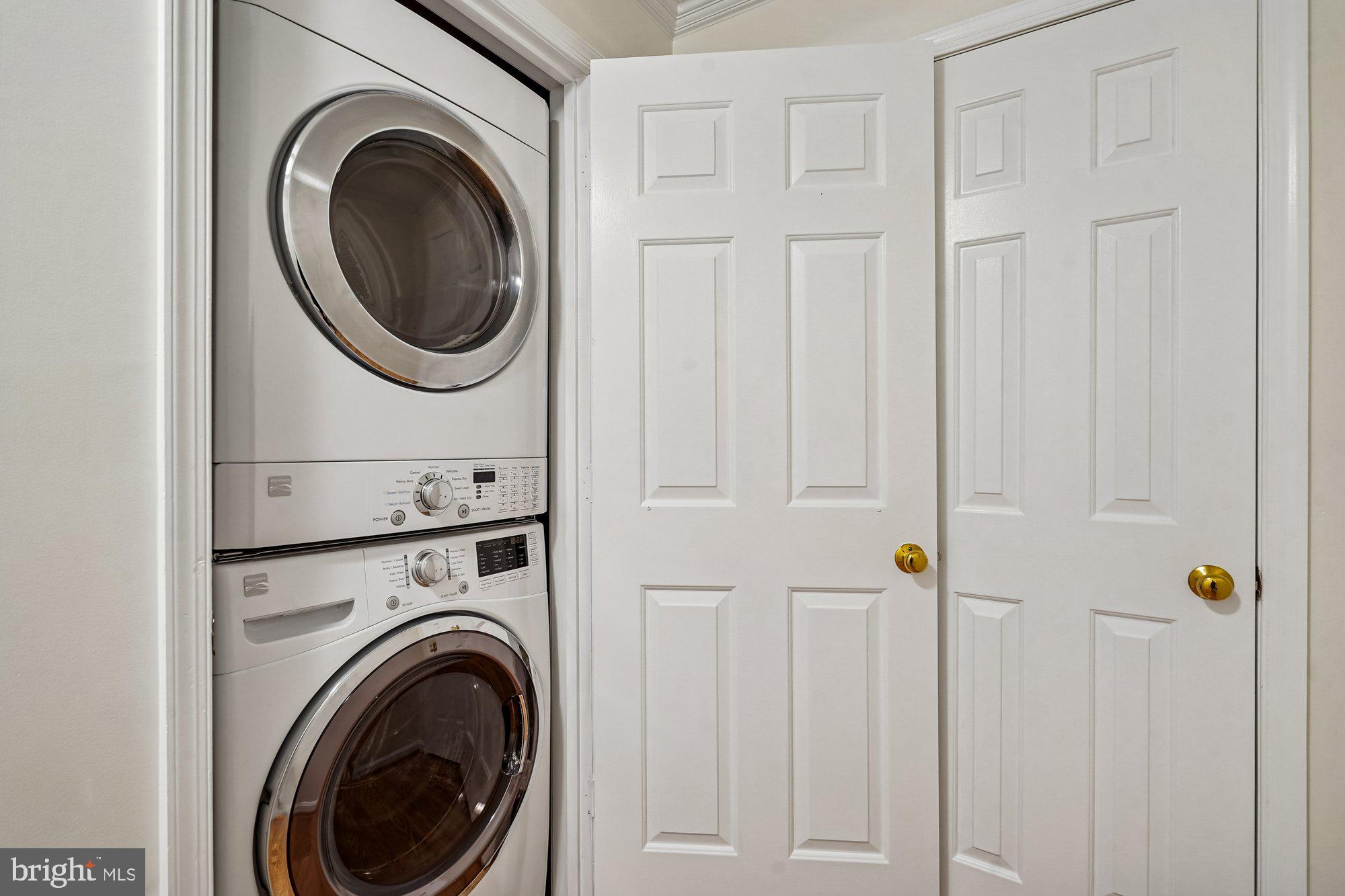 BRISTOL HOUSE - Residential