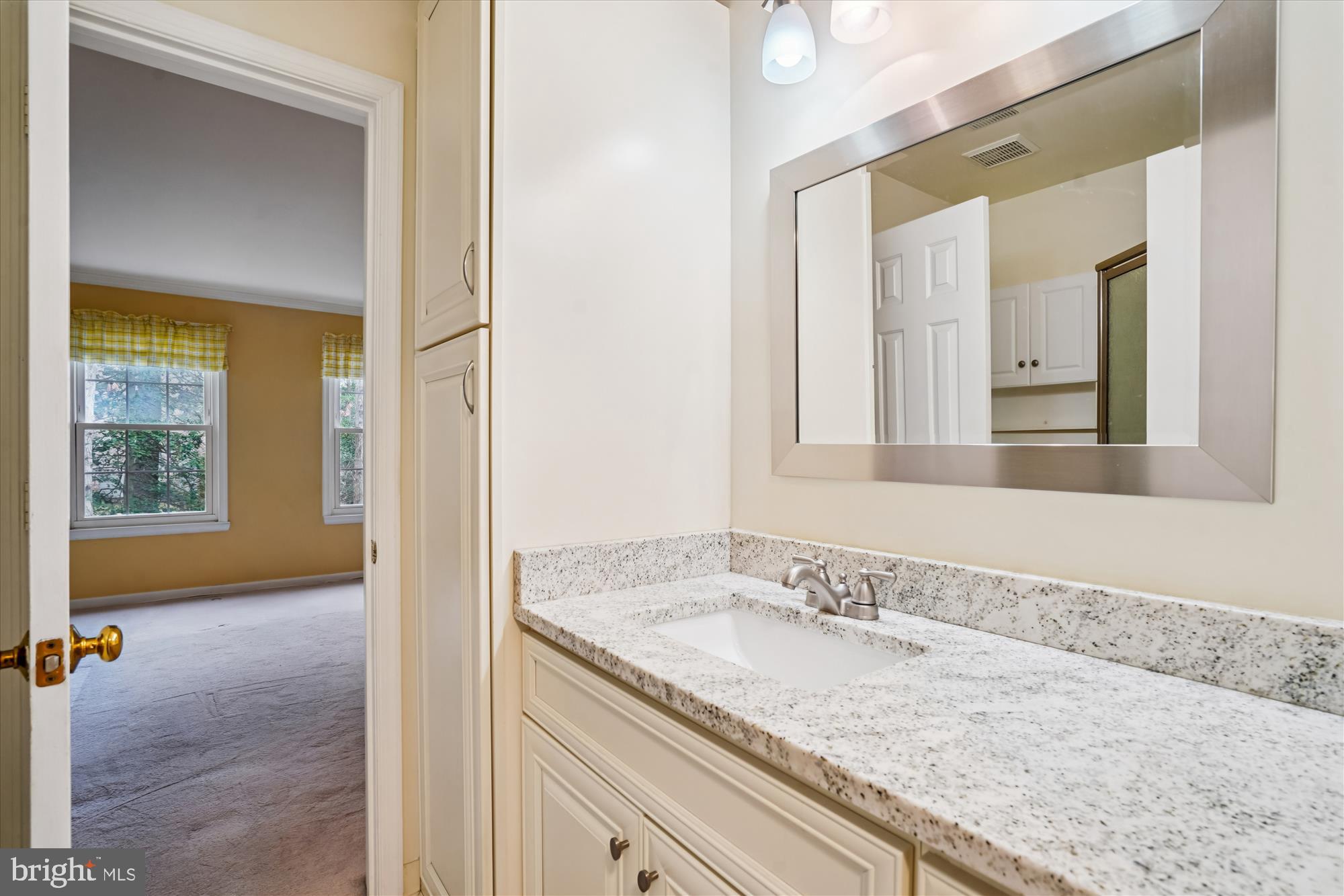 BRISTOL HOUSE - Residential