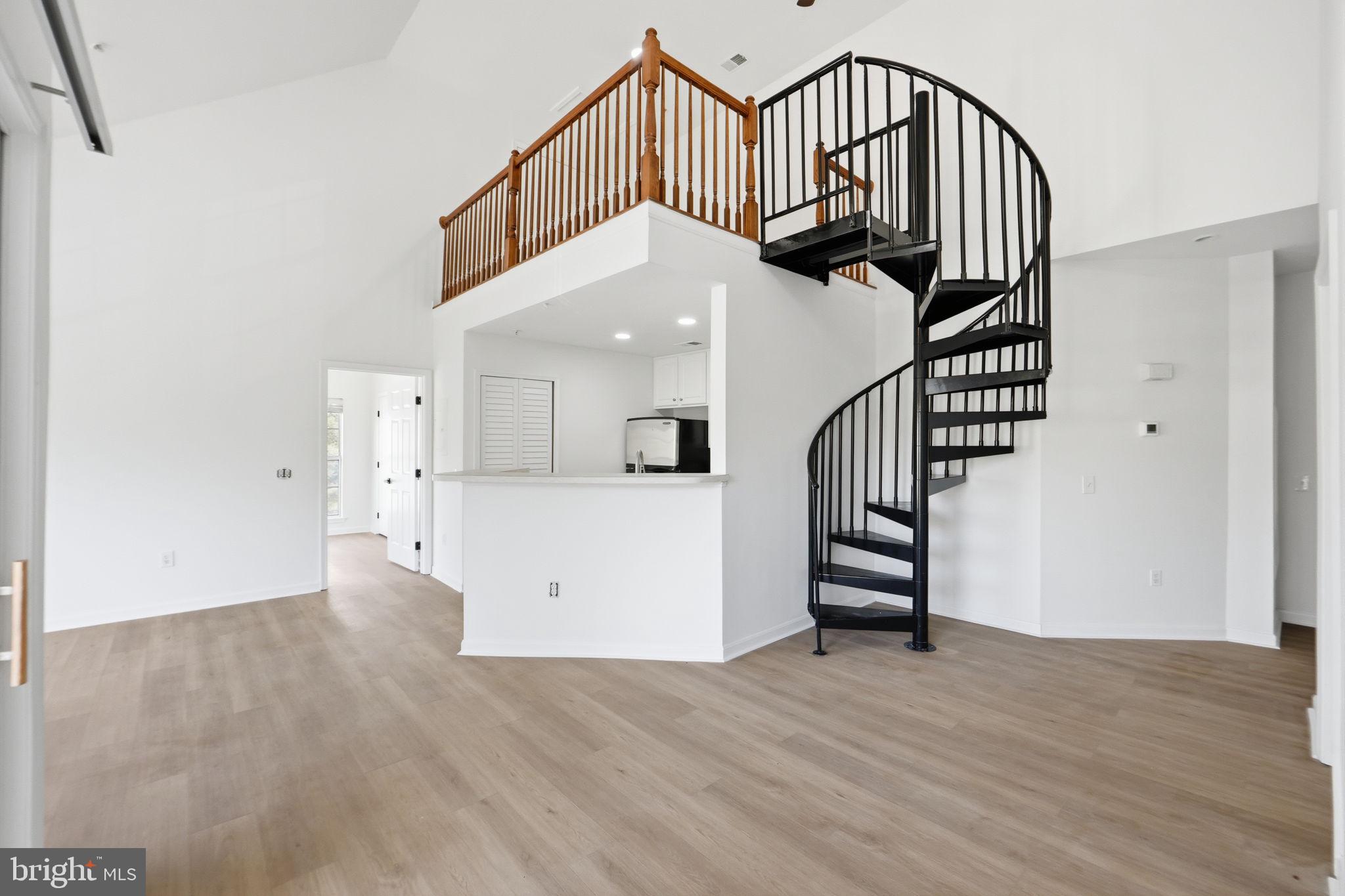 BOWIE TOWERS - Residential