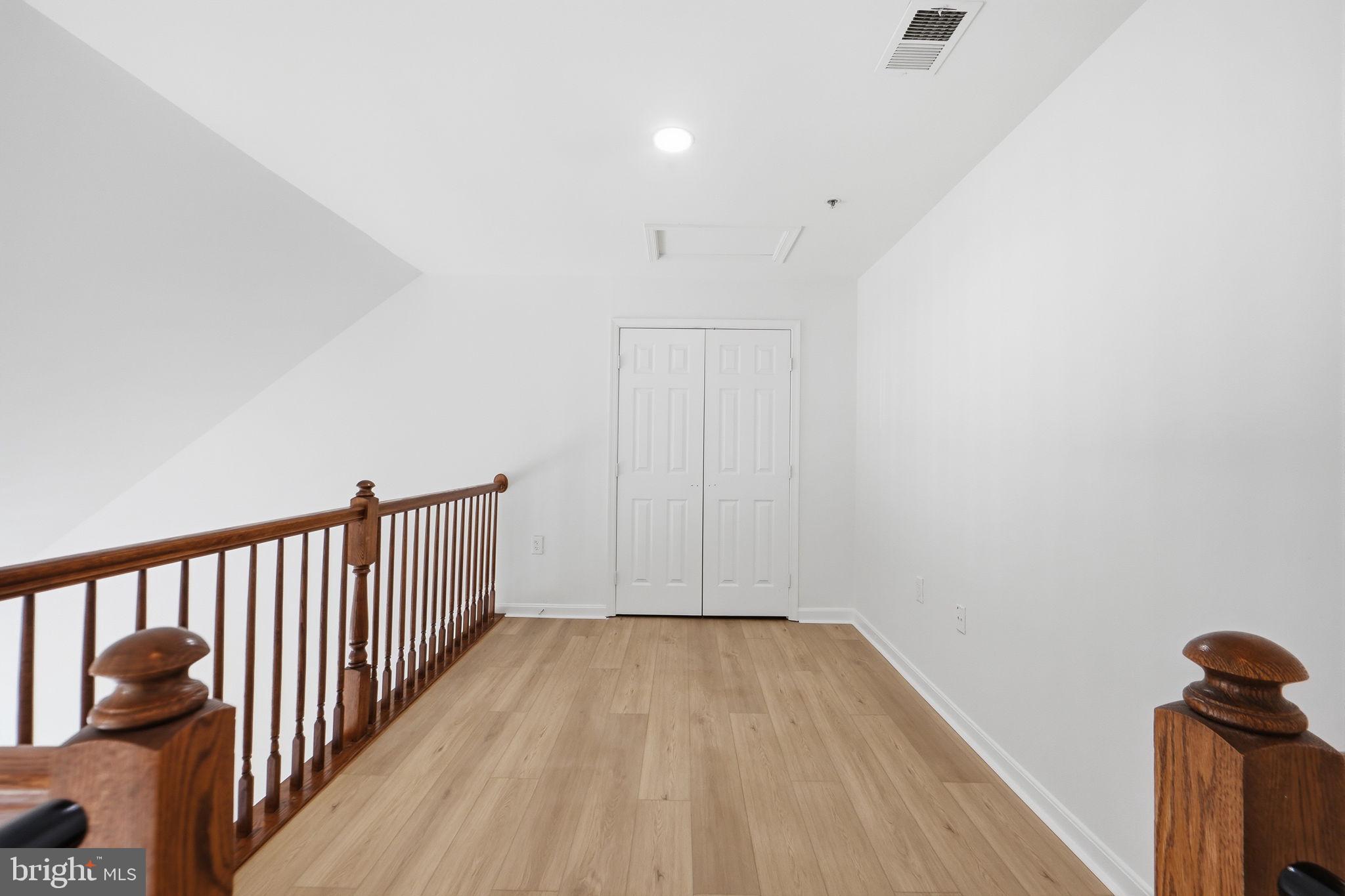 BOWIE TOWERS - Residential