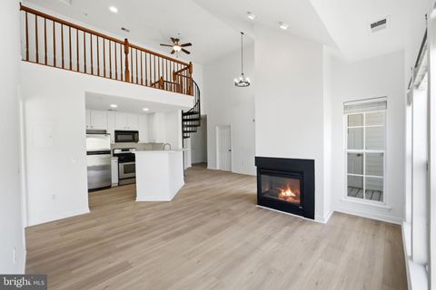 Tiny photo for 15620 Everglade Lane #401, BOWIE, MD 20716 (MLS # MDPG2199090)