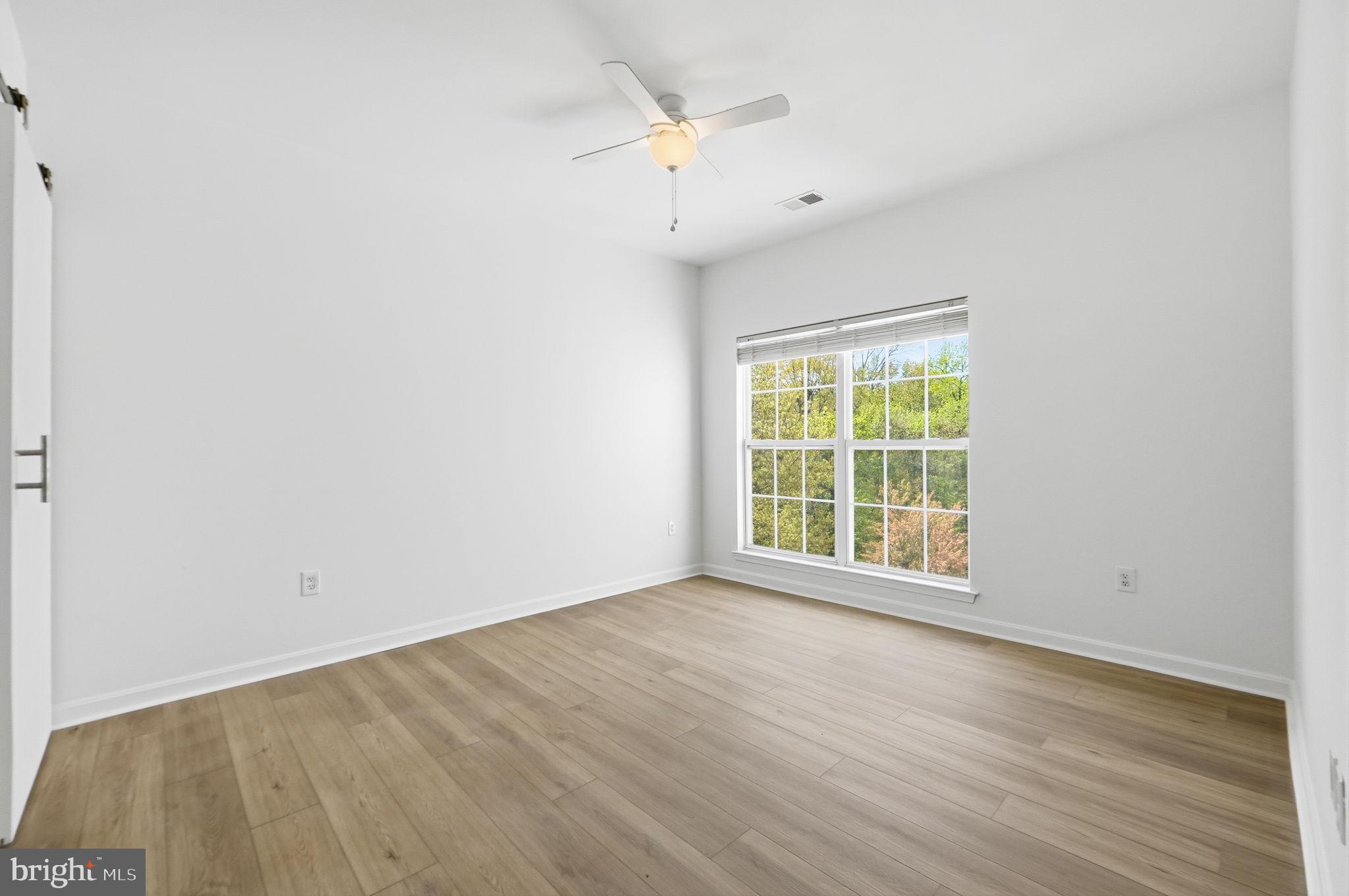 BOWIE TOWERS - Residential