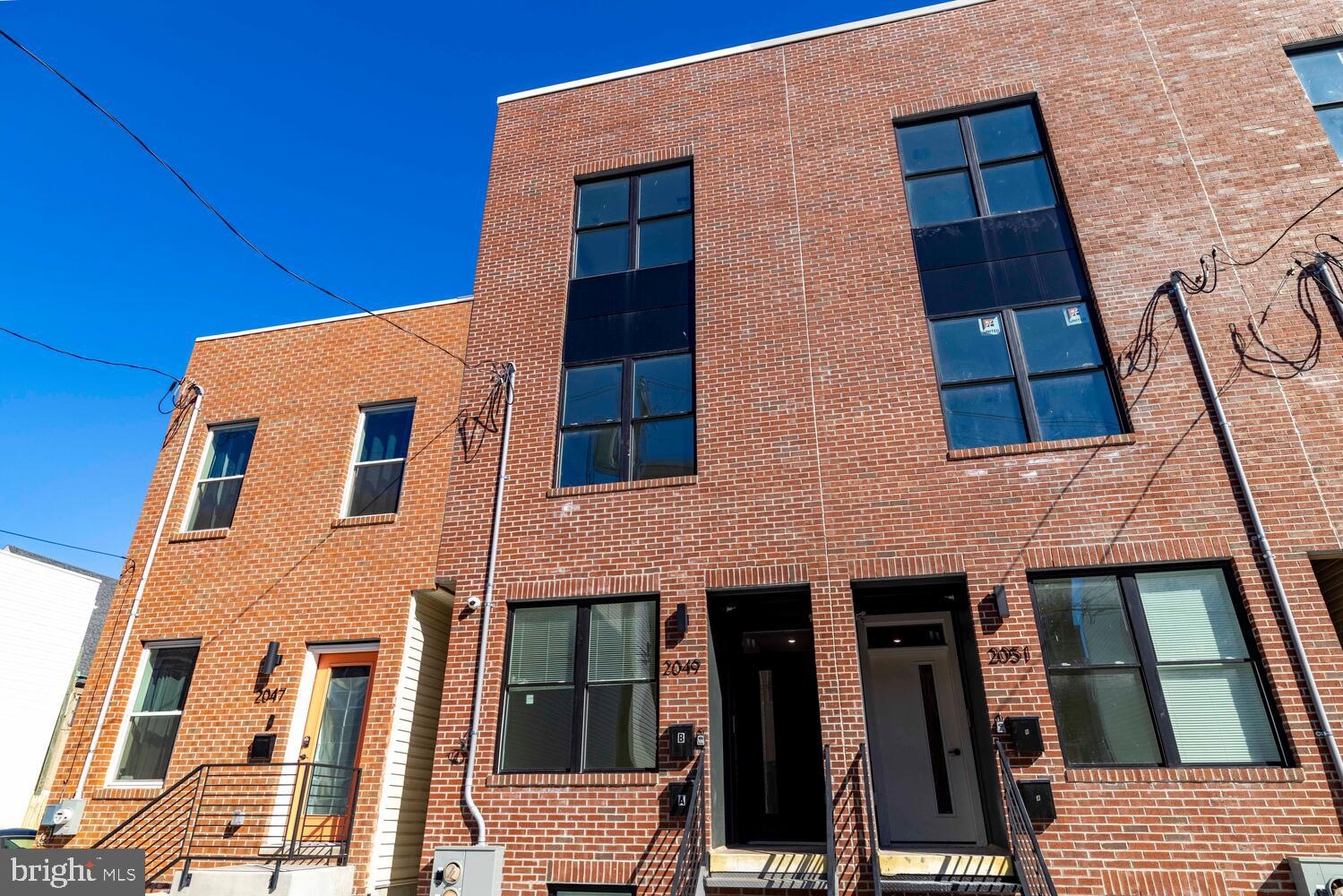PORT RICHMOND - Residential Income
