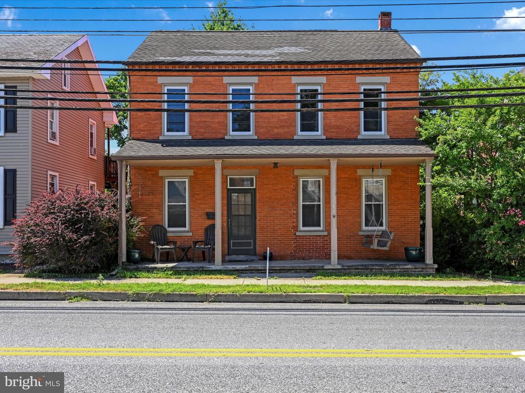 Photo of 6 E Main Street, Mountville, PA 17554 (MLS # PALA2053018)