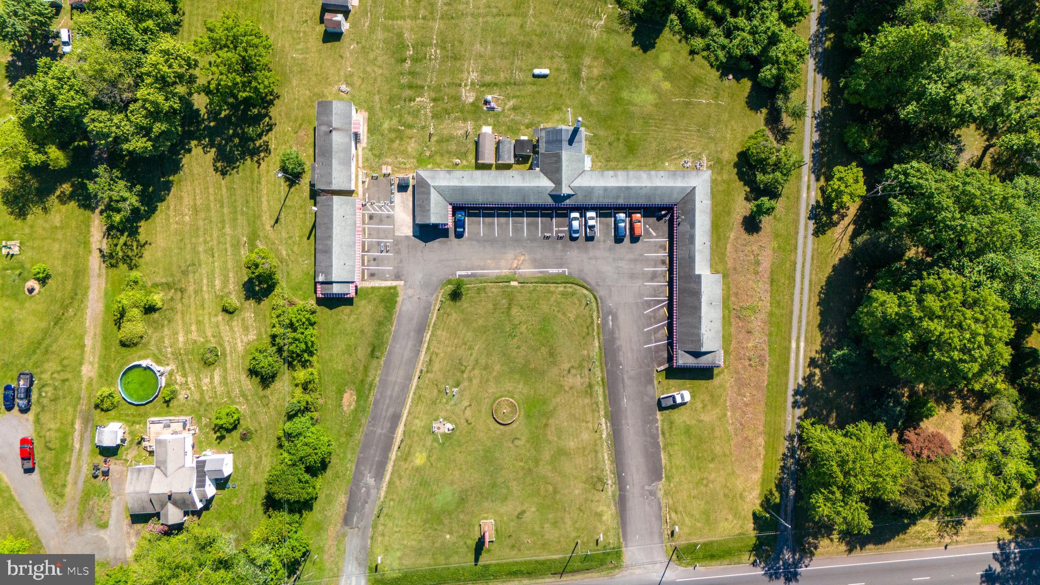 9533 JAMES MADISON
