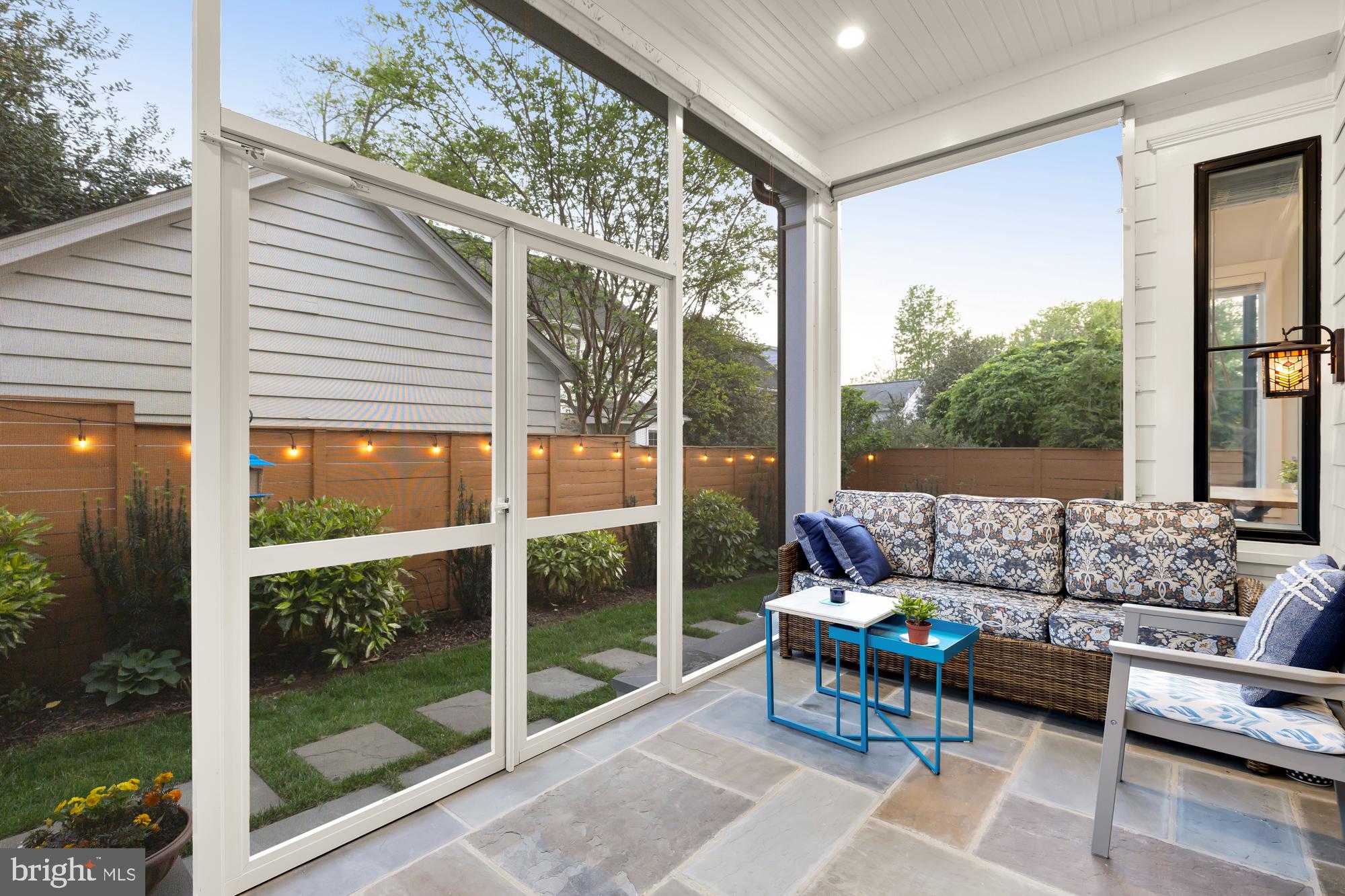 CHEVY CHASE - Residential