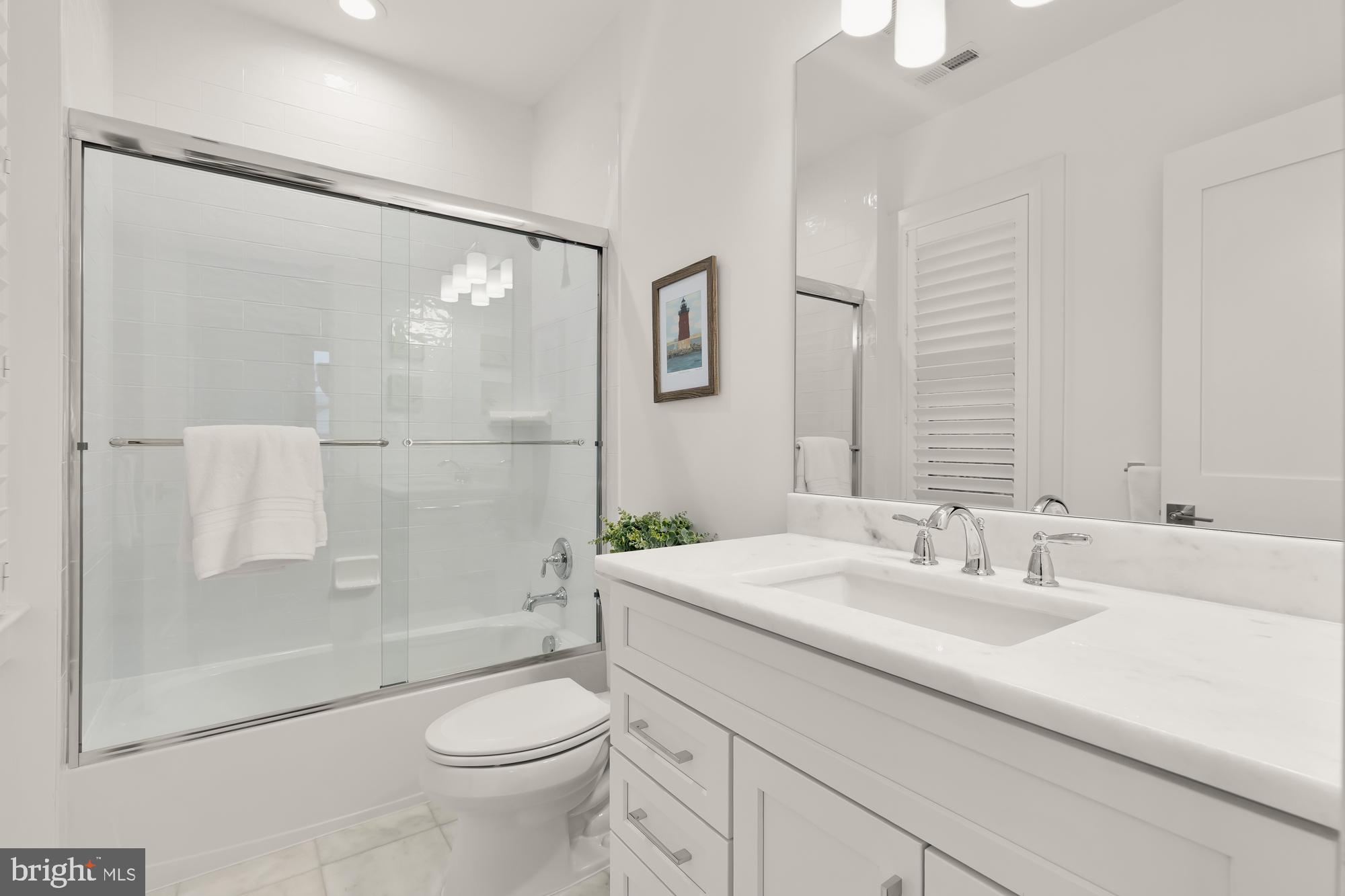 CHEVY CHASE - Residential