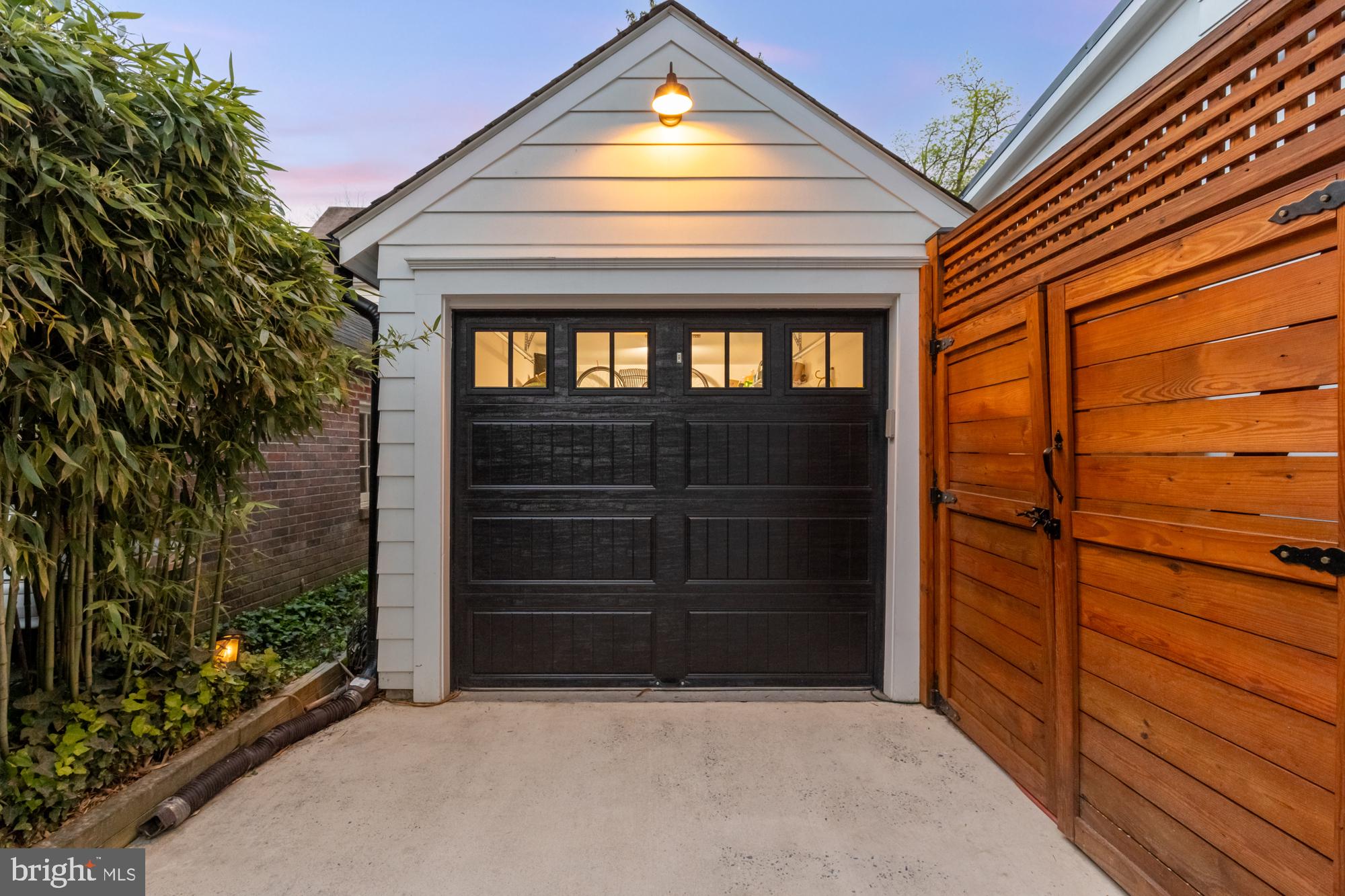 CHEVY CHASE - Residential