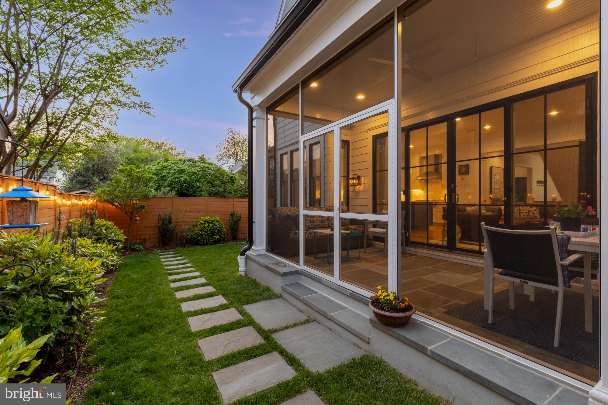 CHEVY CHASE - Residential