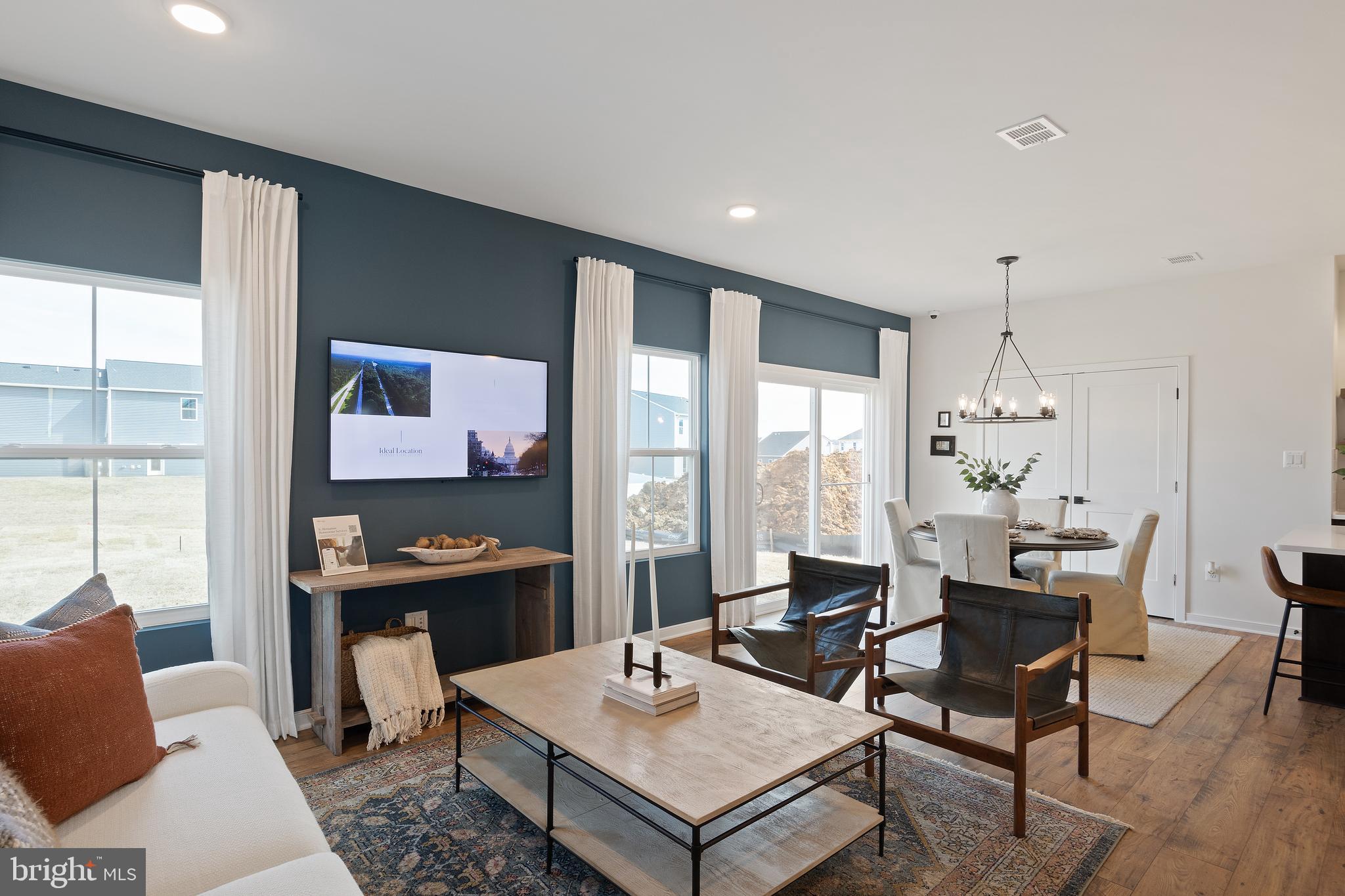 LIBERTY RUN - Residential