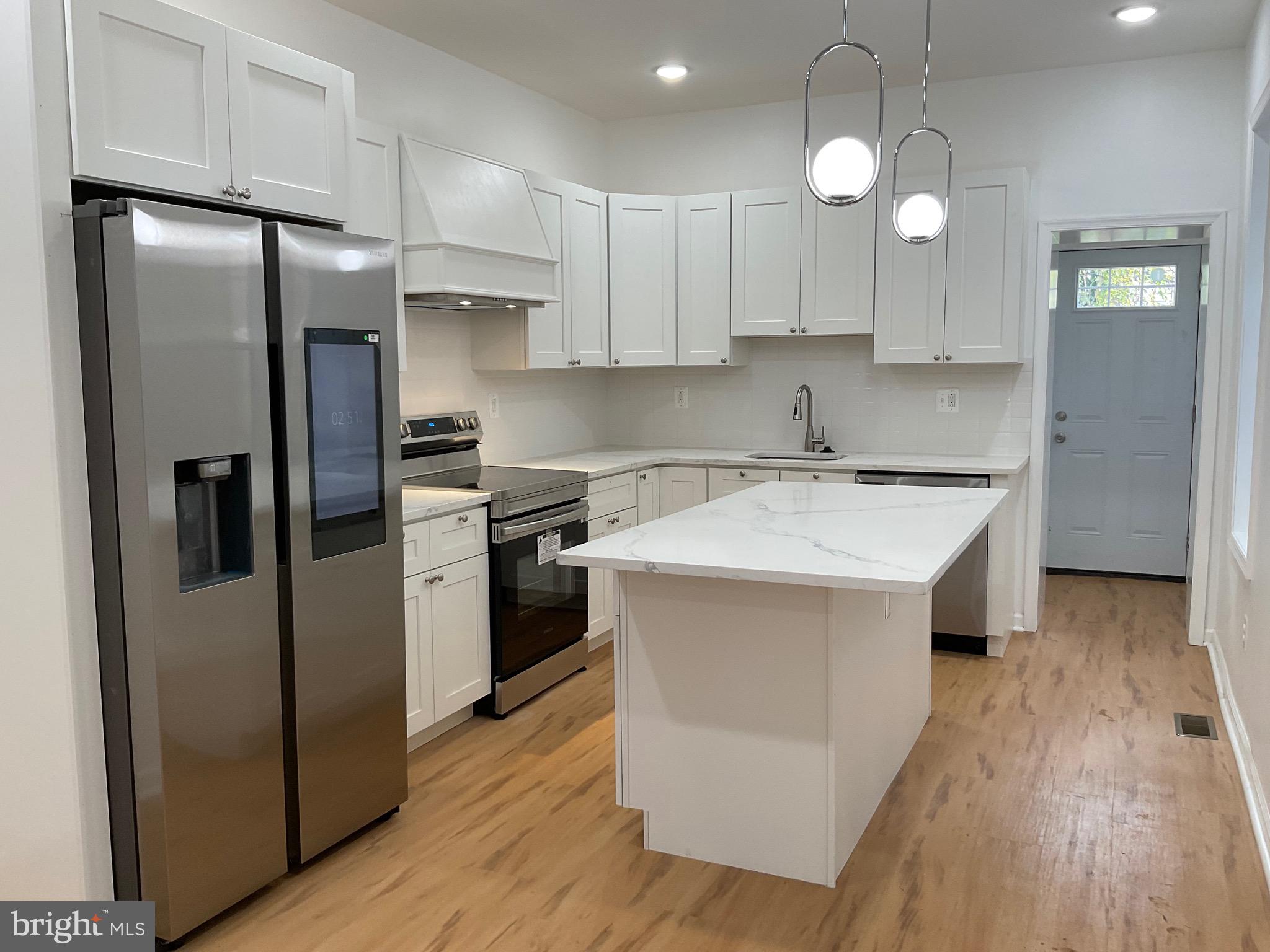 PHILADELPHIA (NORTHWEST) - Residential