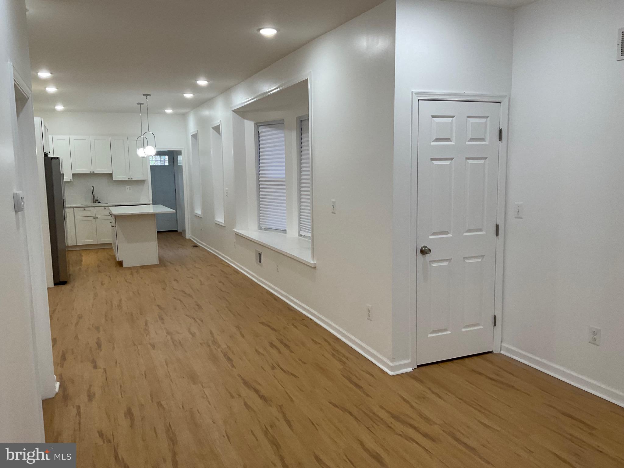 PHILADELPHIA (NORTHWEST) - Residential