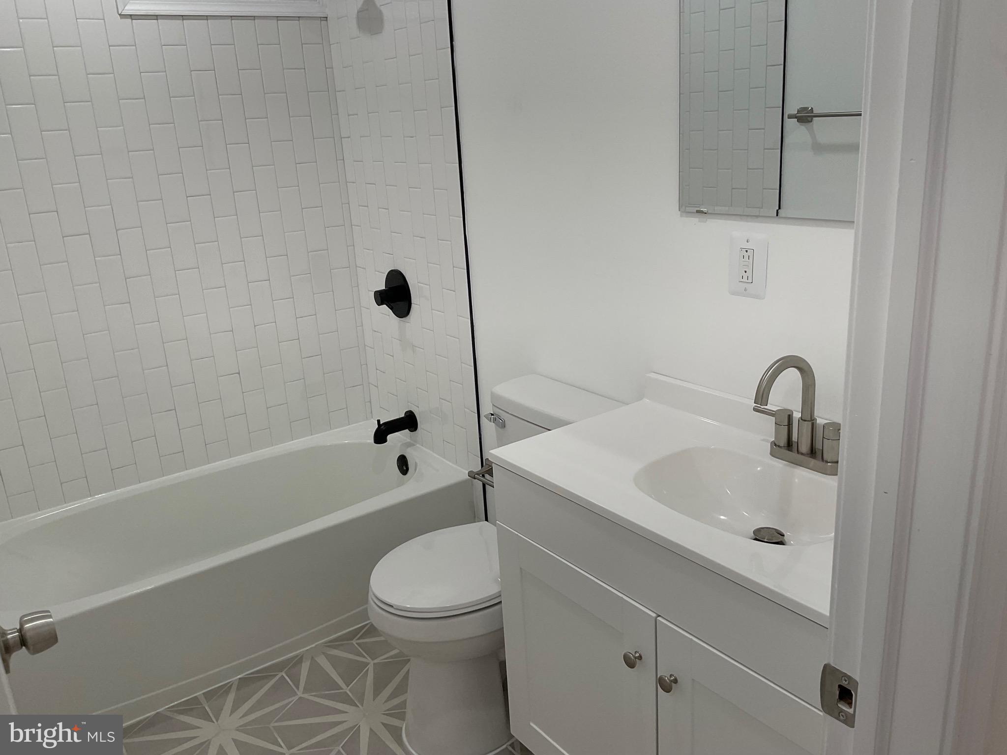 PHILADELPHIA (NORTHWEST) - Residential