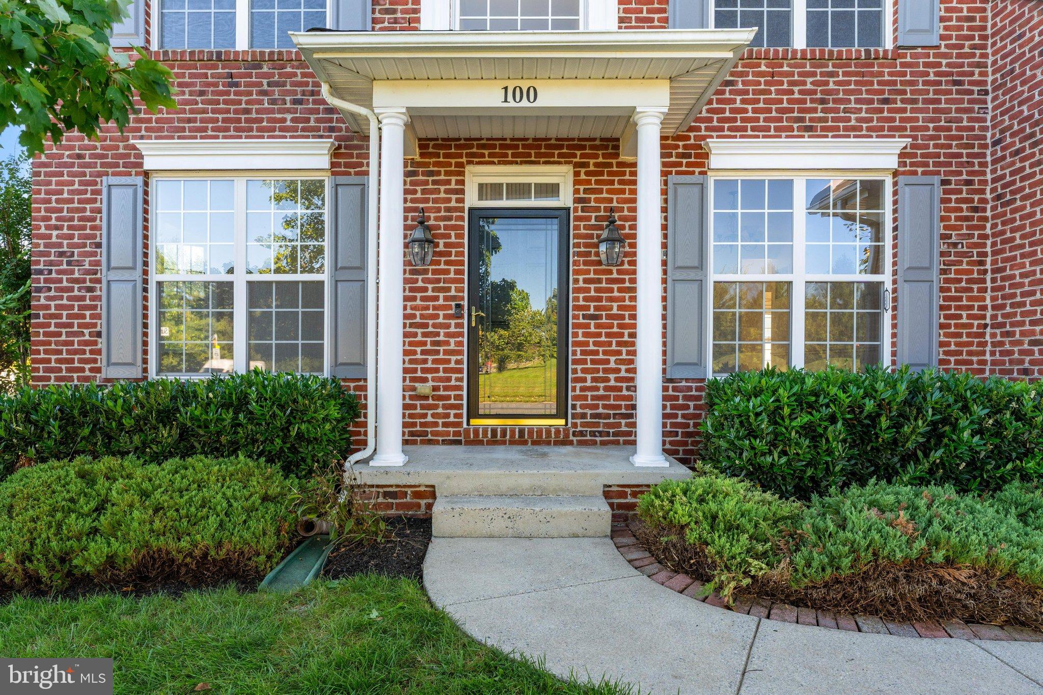 100 SUNLIGHT DRIVE