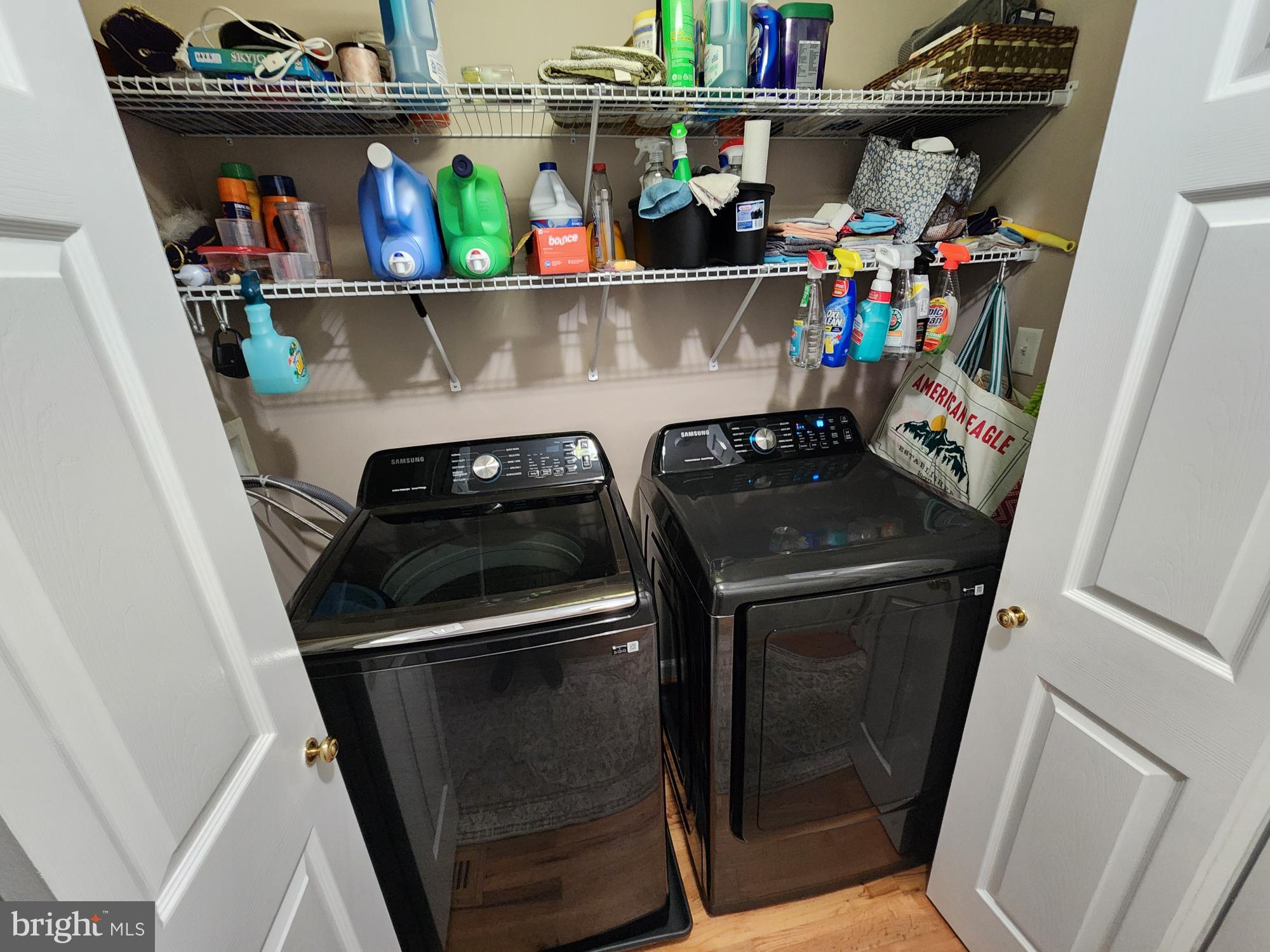 FORT HILL FARMS - Residential