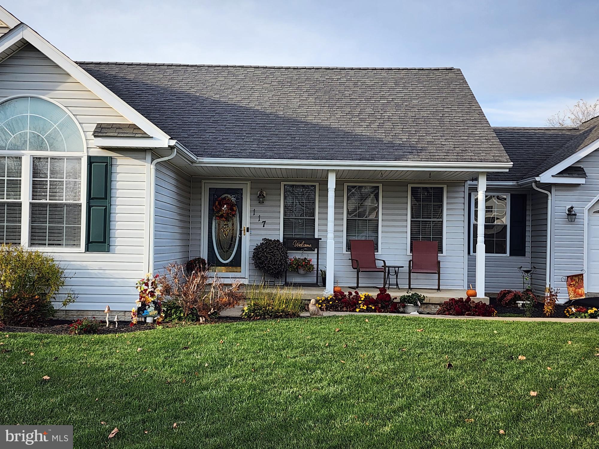 FORT HILL FARMS - Residential