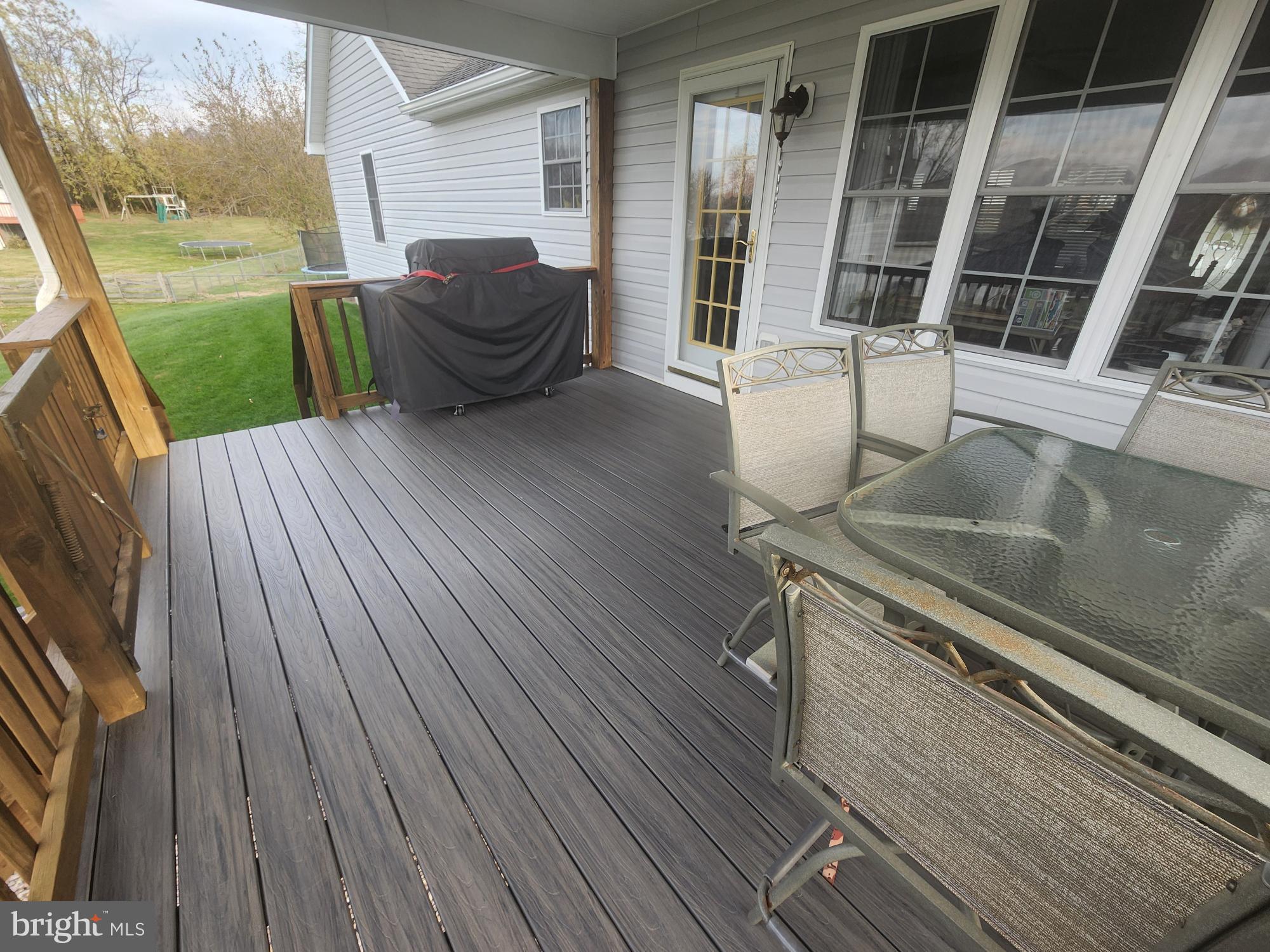 FORT HILL FARMS - Residential