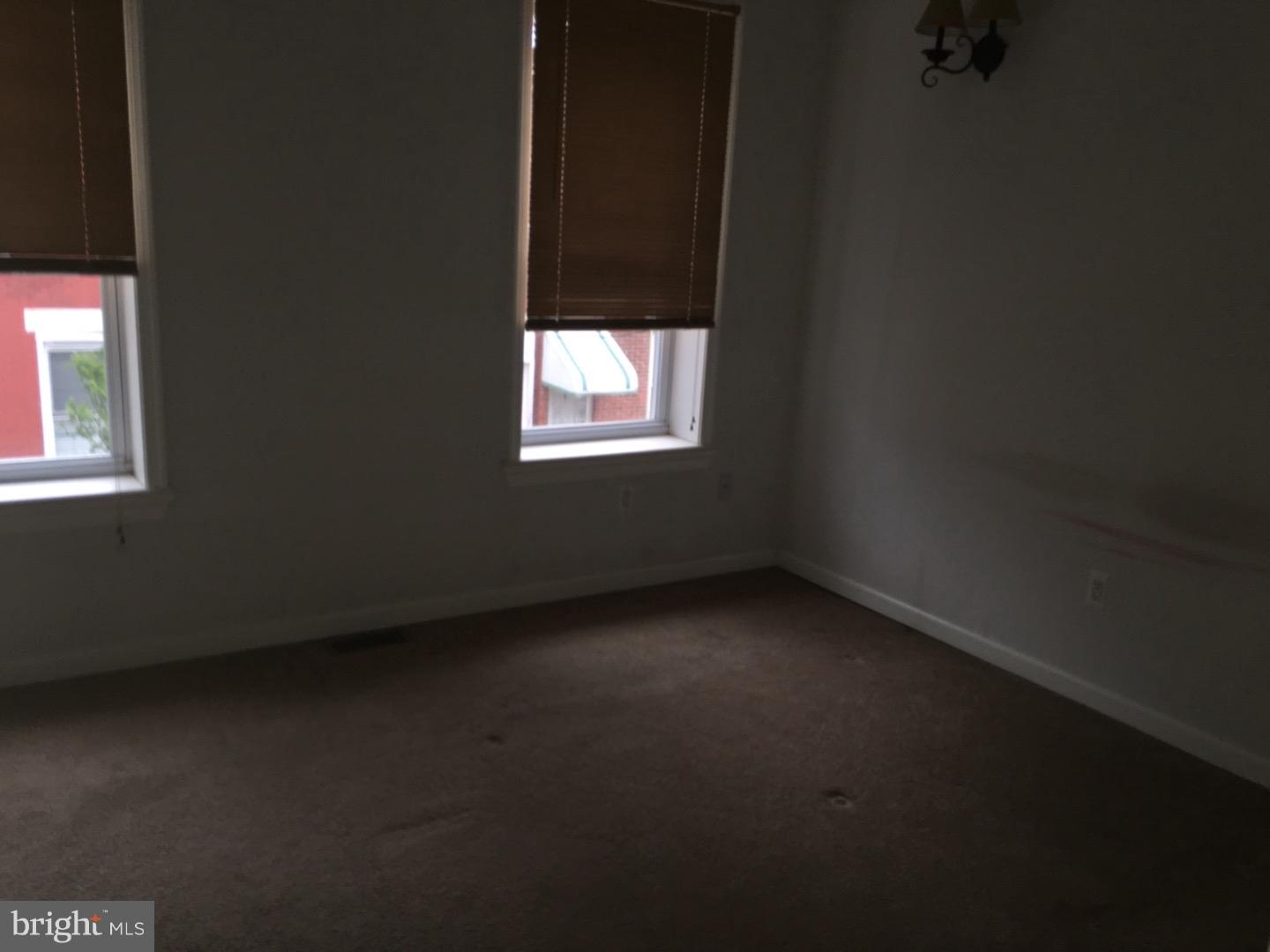 POINT BREEZE - Residential Lease
