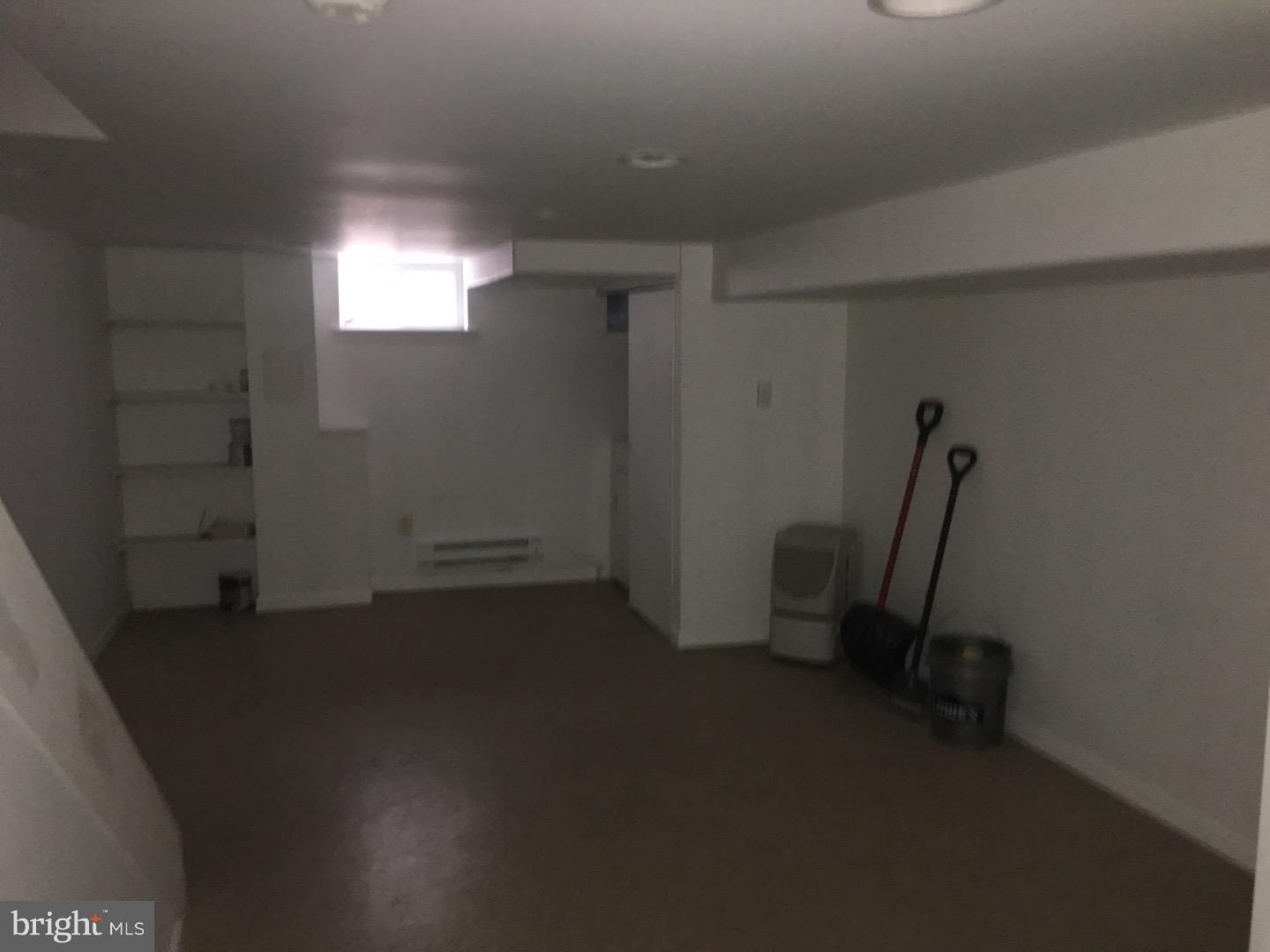 POINT BREEZE - Residential Lease