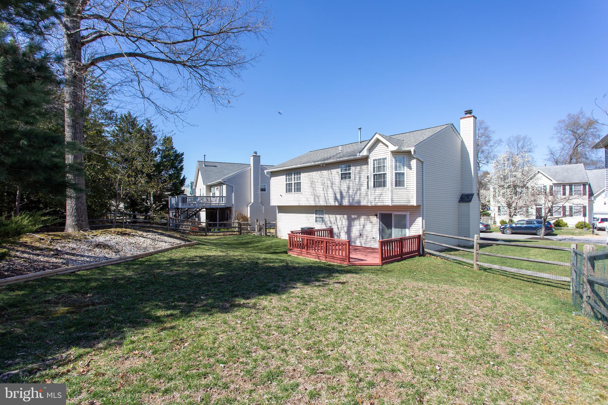 DORCHESTER - ST. CHARLES - Residential