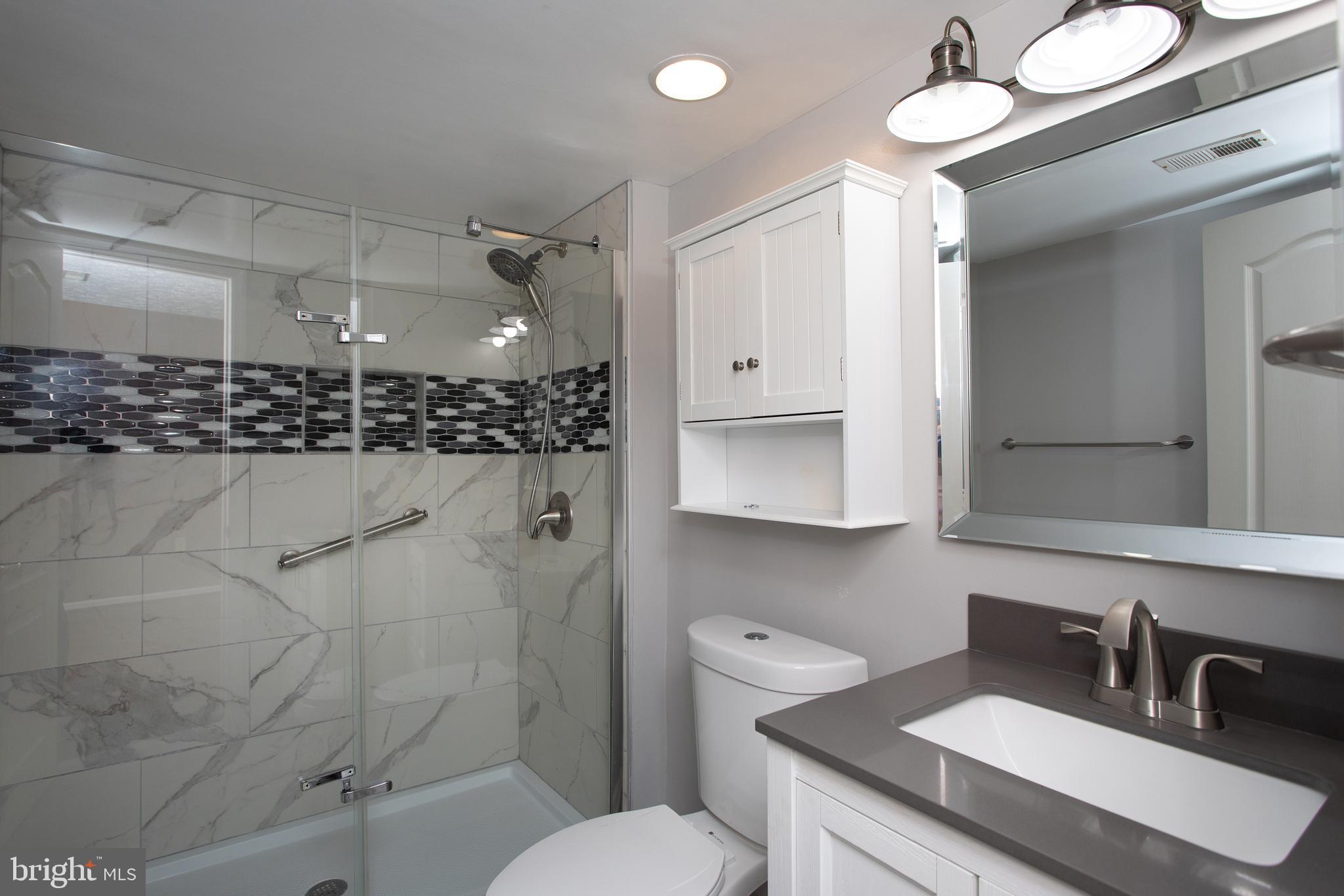 DORCHESTER - ST. CHARLES - Residential