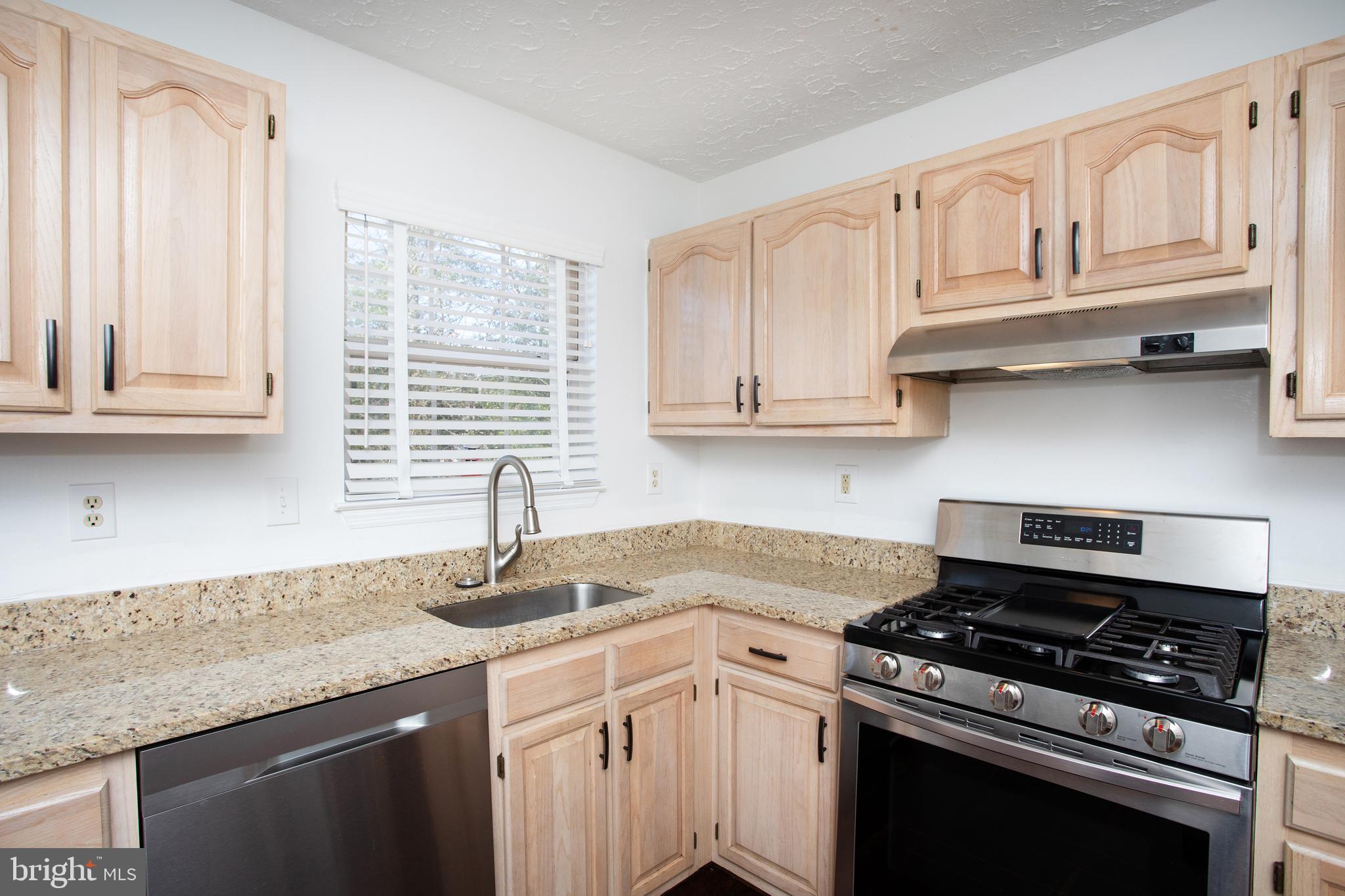 DORCHESTER - ST. CHARLES - Residential