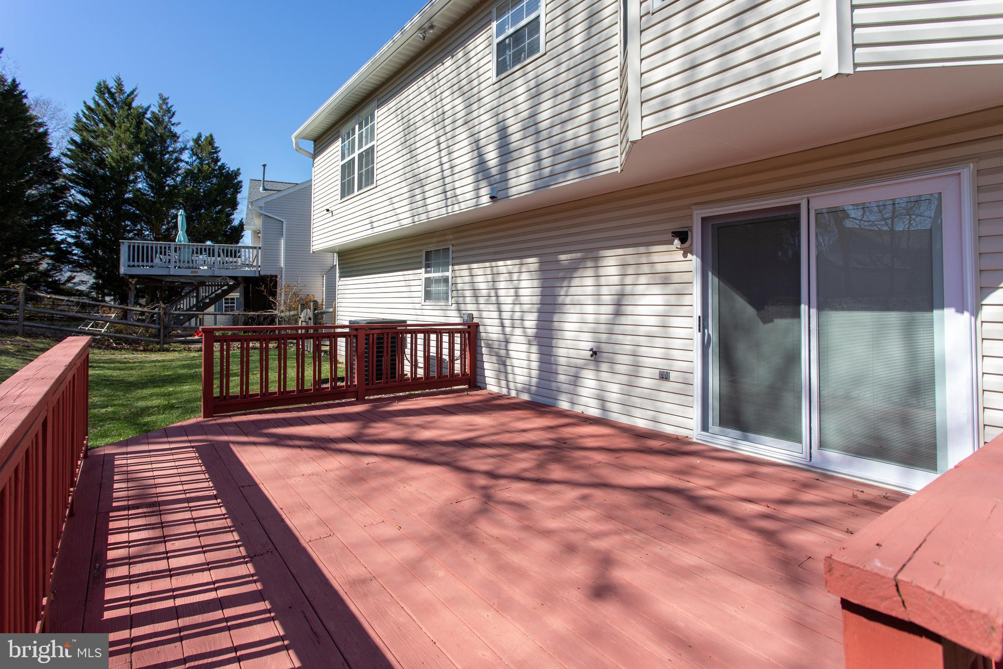 DORCHESTER - ST. CHARLES - Residential