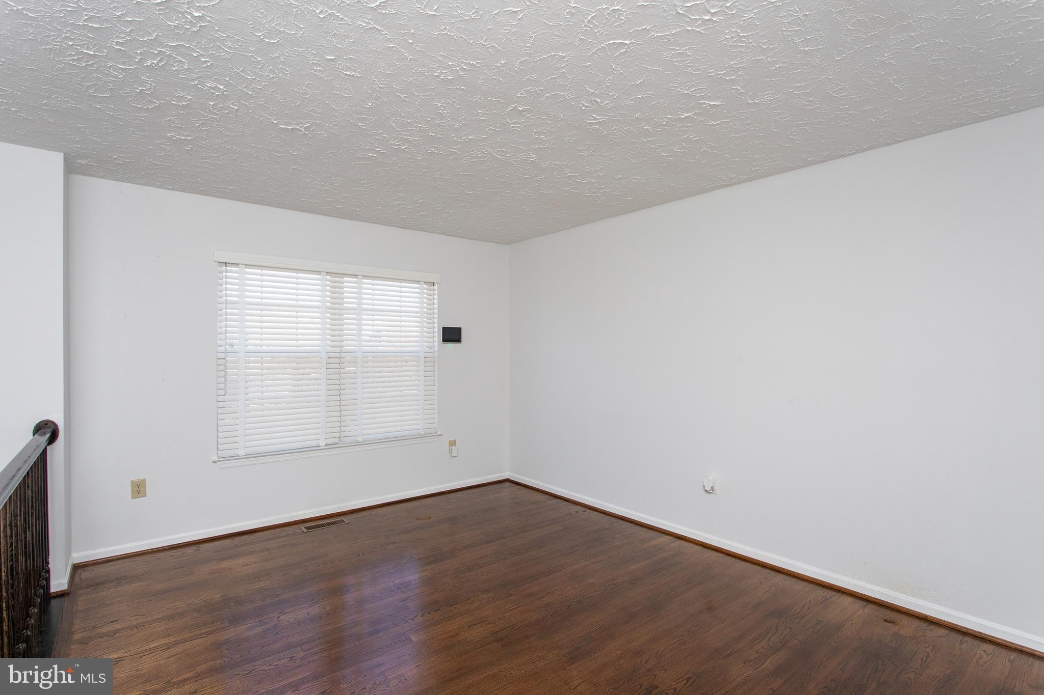 DORCHESTER - ST. CHARLES - Residential