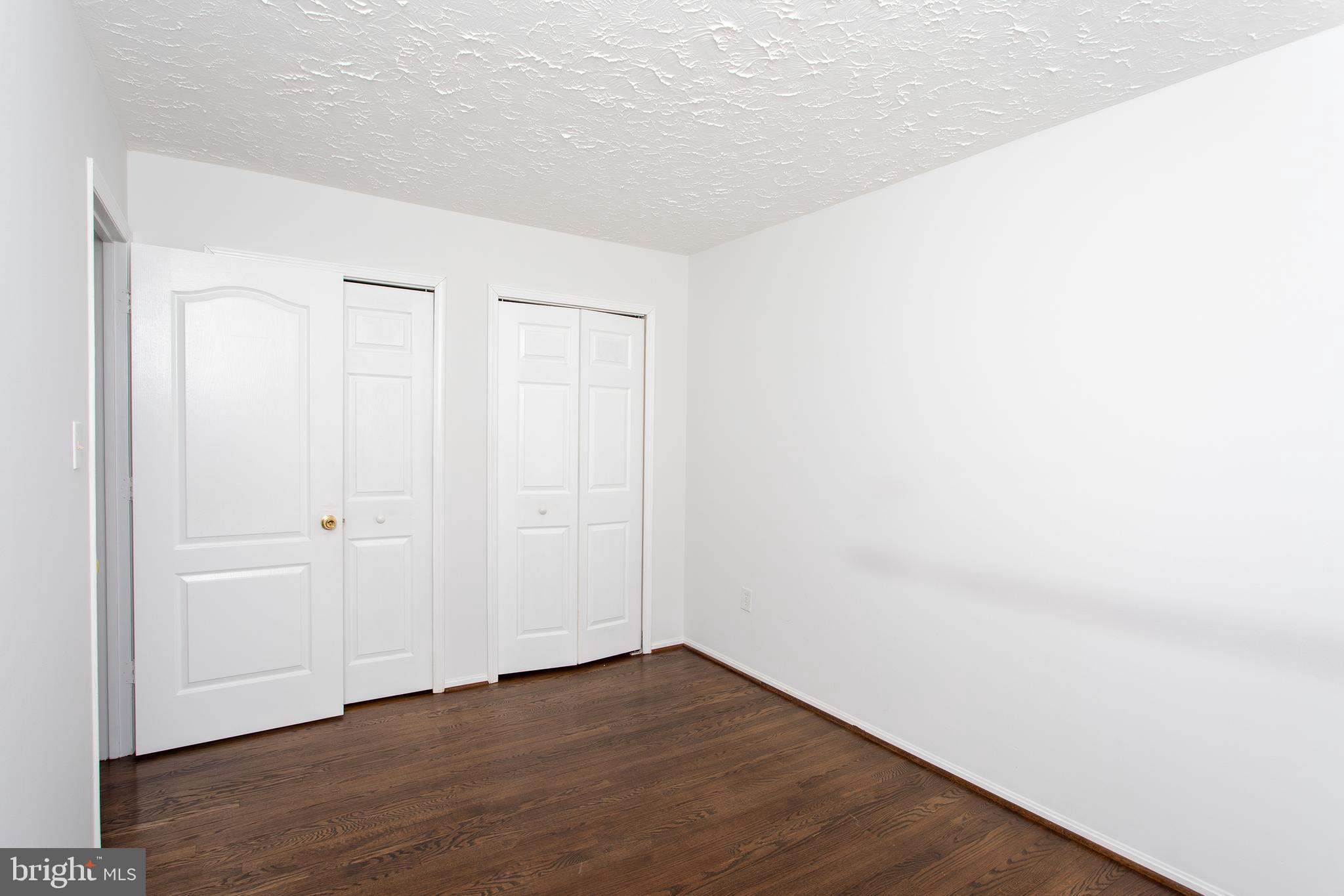 DORCHESTER - ST. CHARLES - Residential