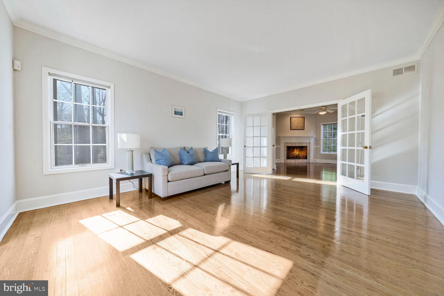 CANTERBURY WOODS - Residential