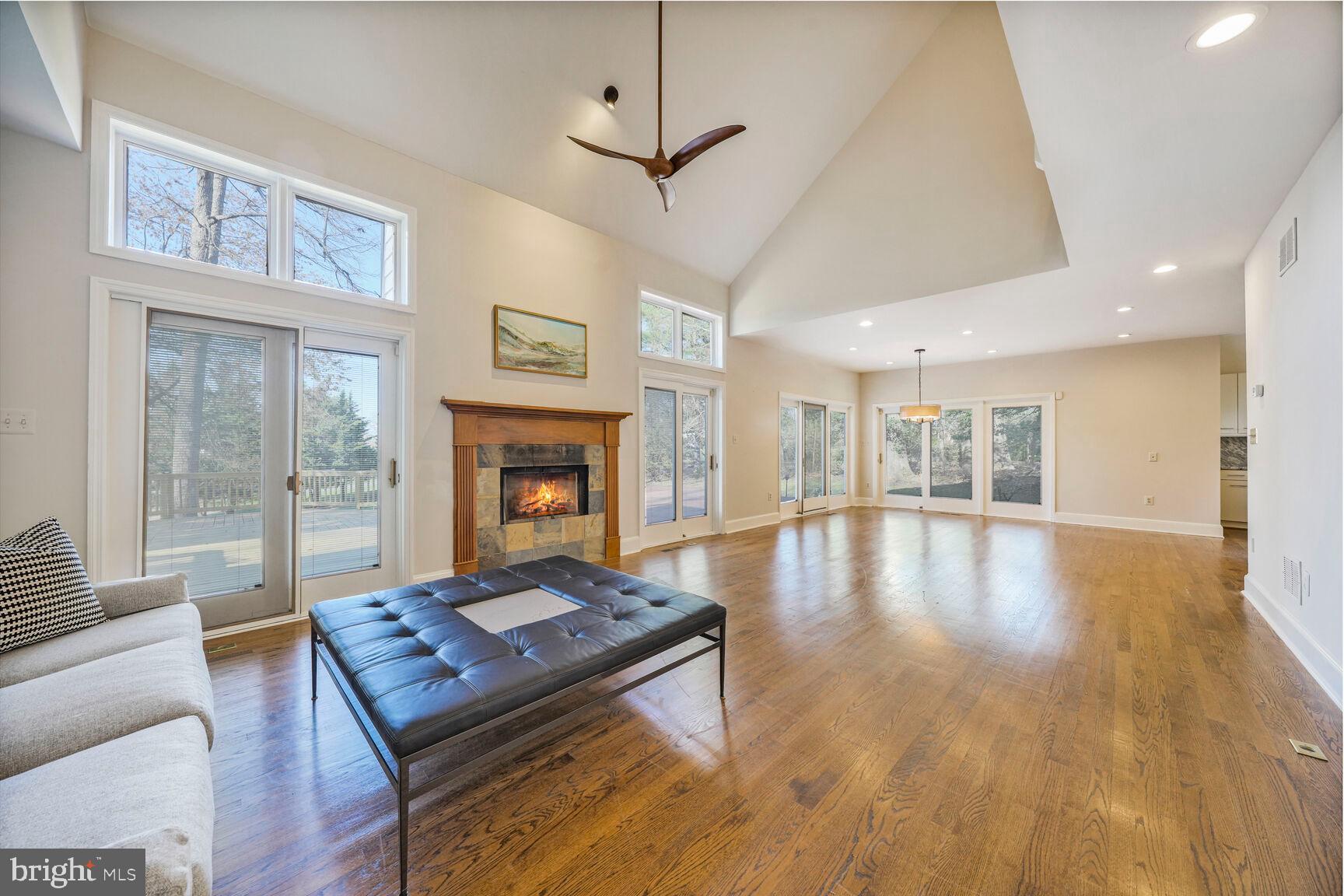 CANTERBURY WOODS - Residential