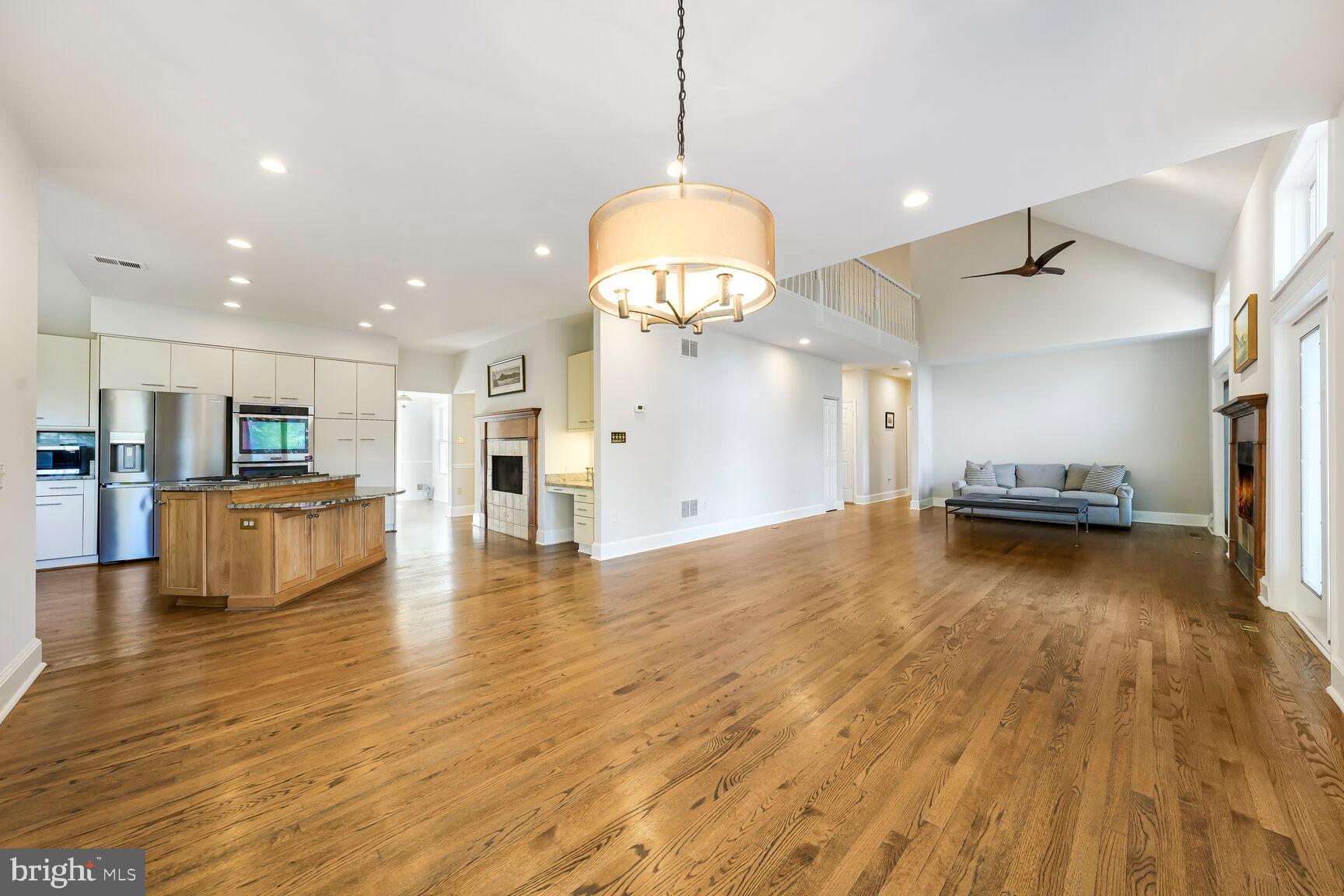 CANTERBURY WOODS - Residential