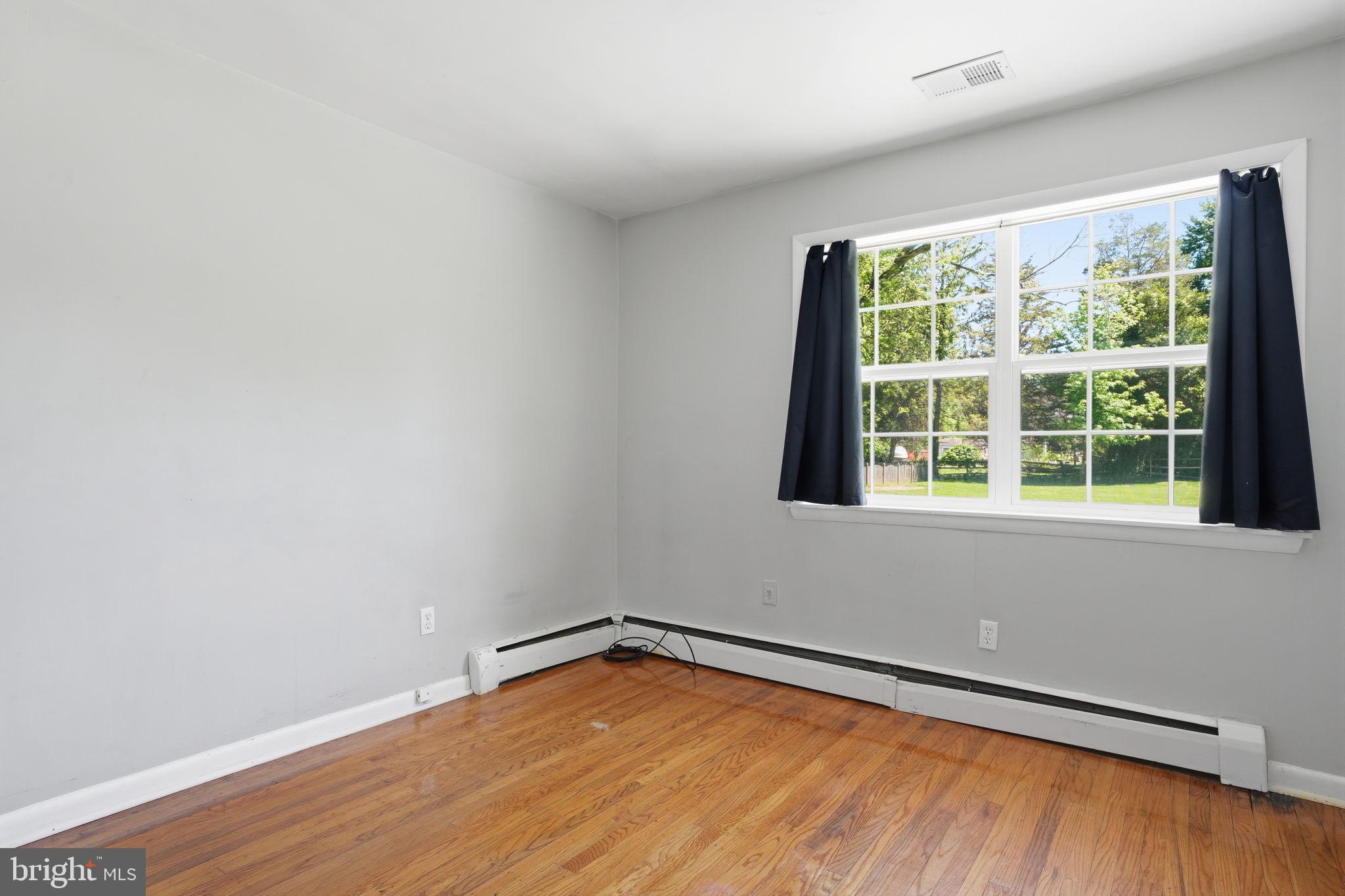 LANGHORNE MANOR - Residential