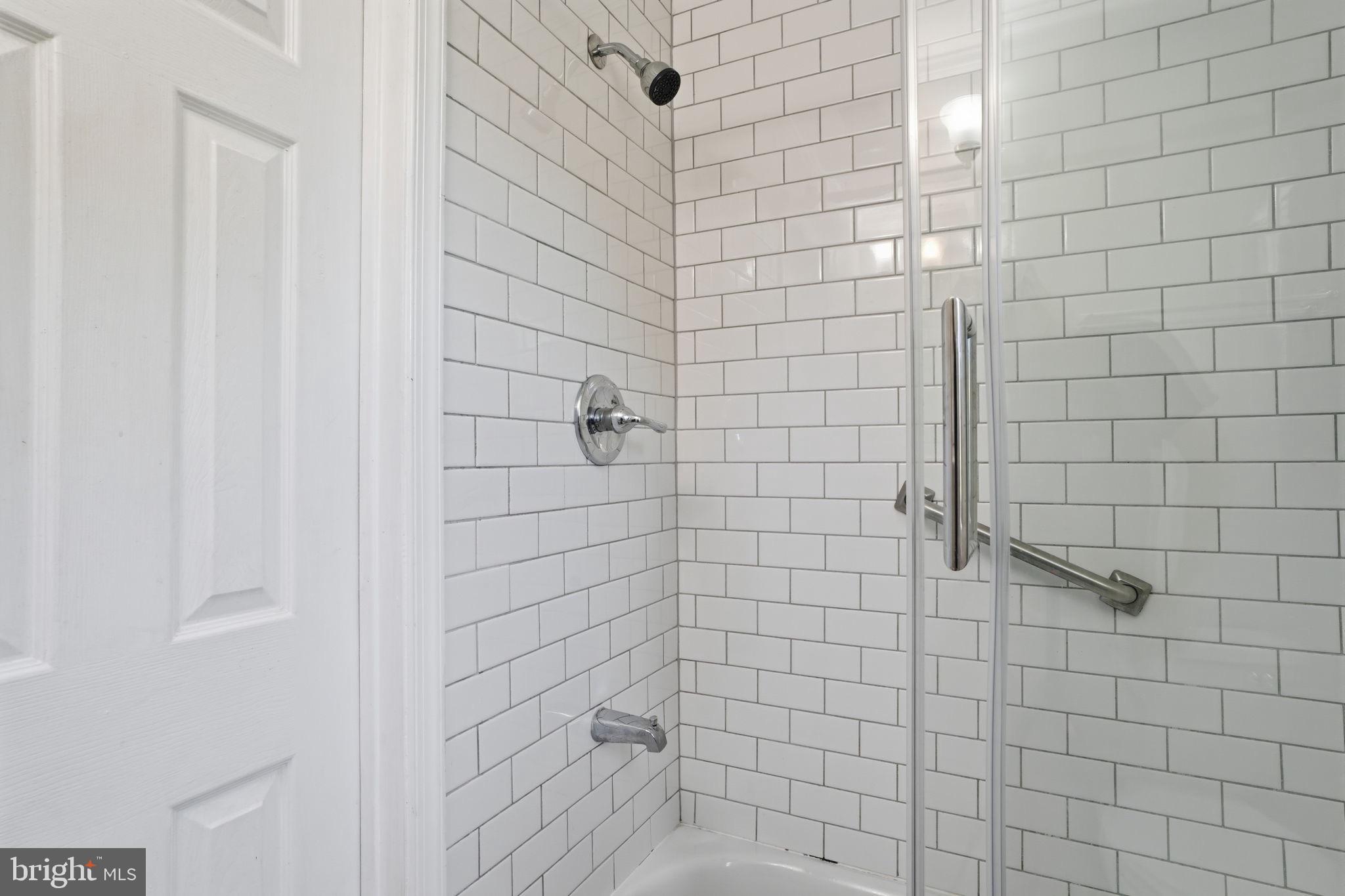 LANGHORNE MANOR - Residential