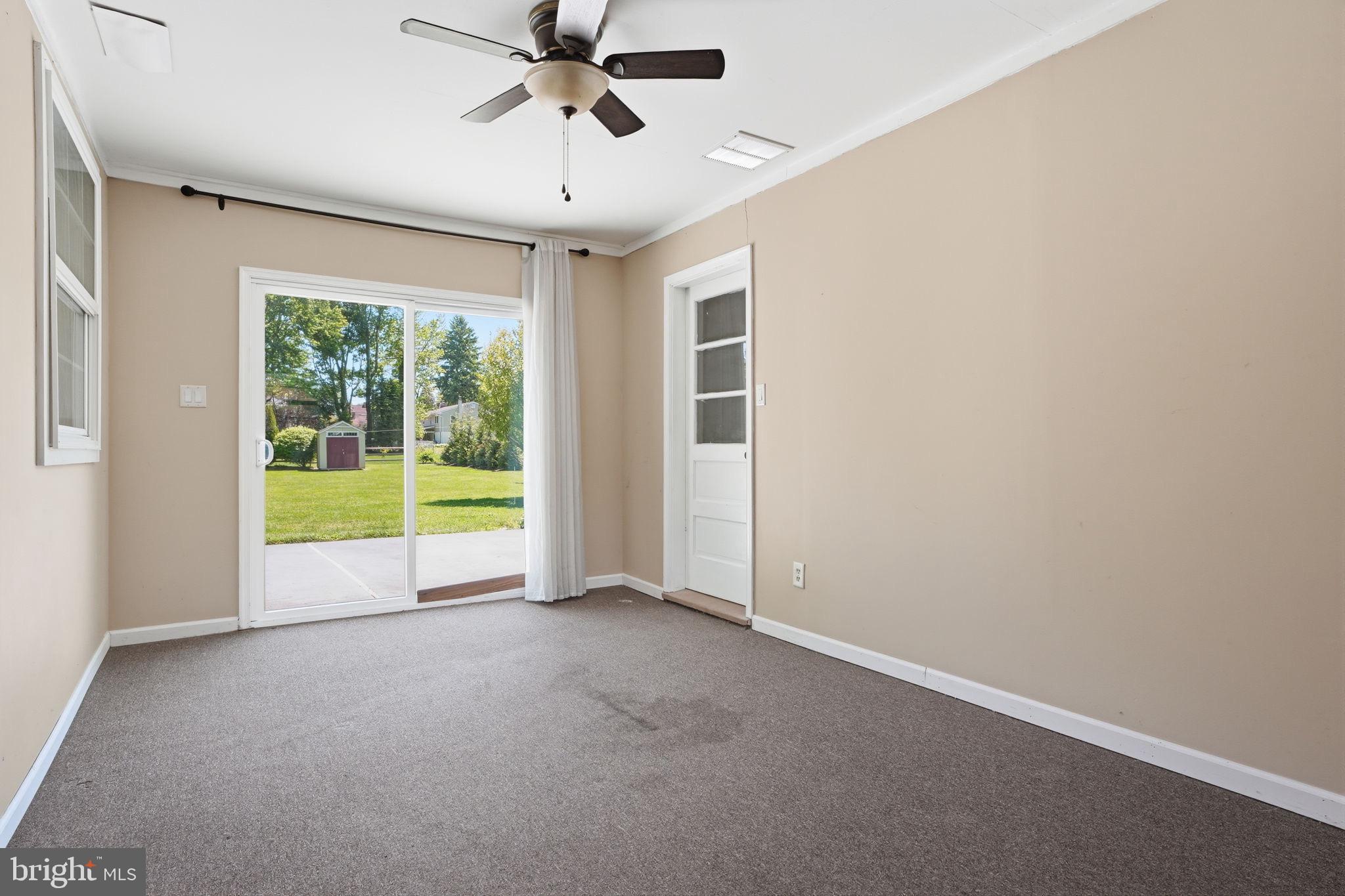 LANGHORNE MANOR - Residential