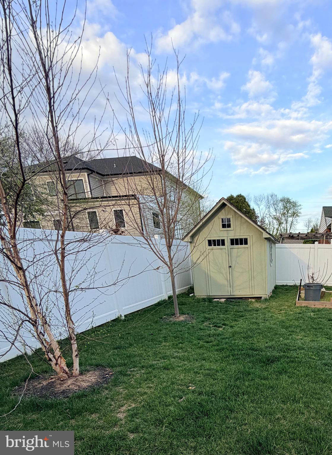 PIMMIT HILLS - Residential