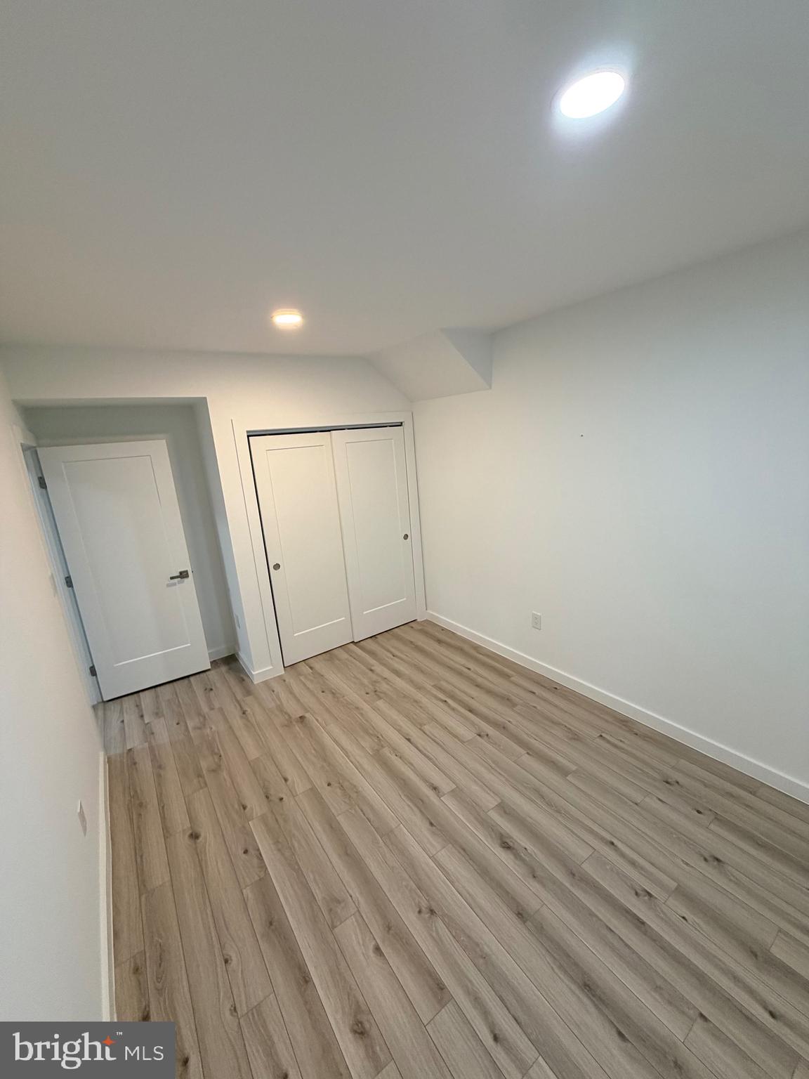 PIMMIT HILLS - Residential