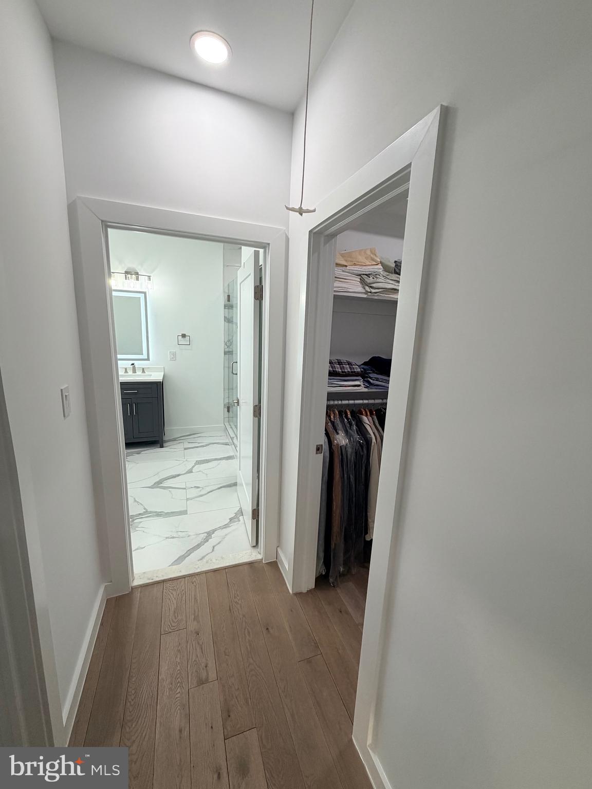 PIMMIT HILLS - Residential