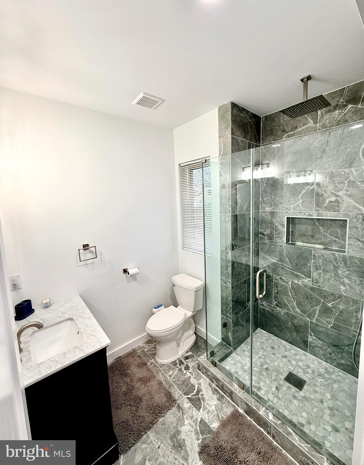 PIMMIT HILLS - Residential