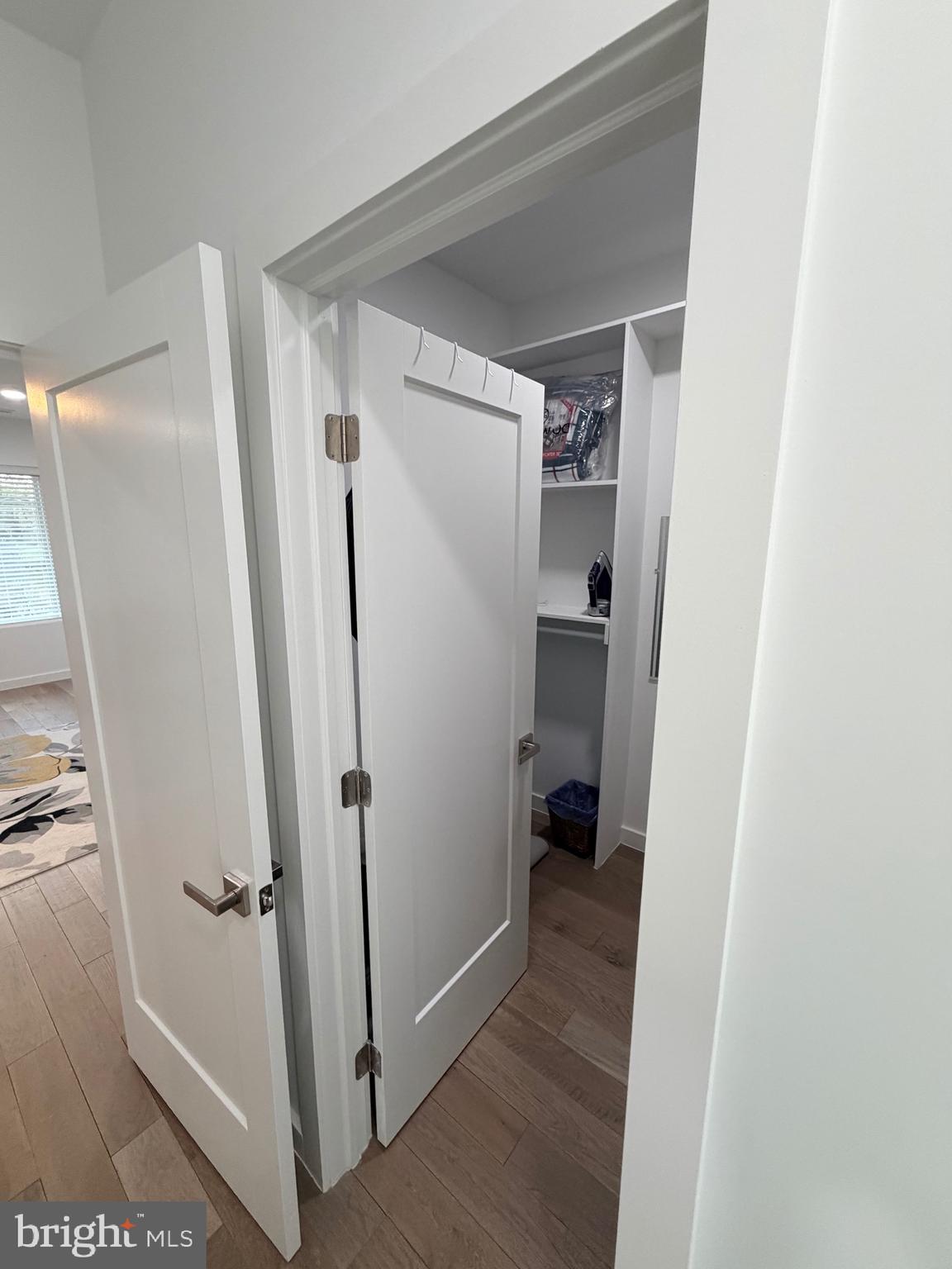 PIMMIT HILLS - Residential