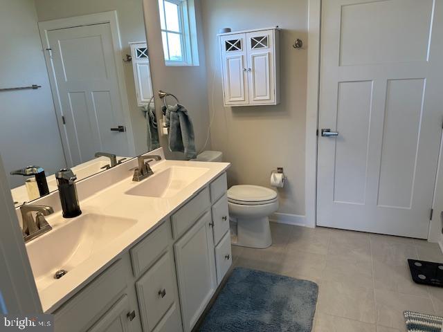 THE LAKES AT MARTINSBURG - Residential