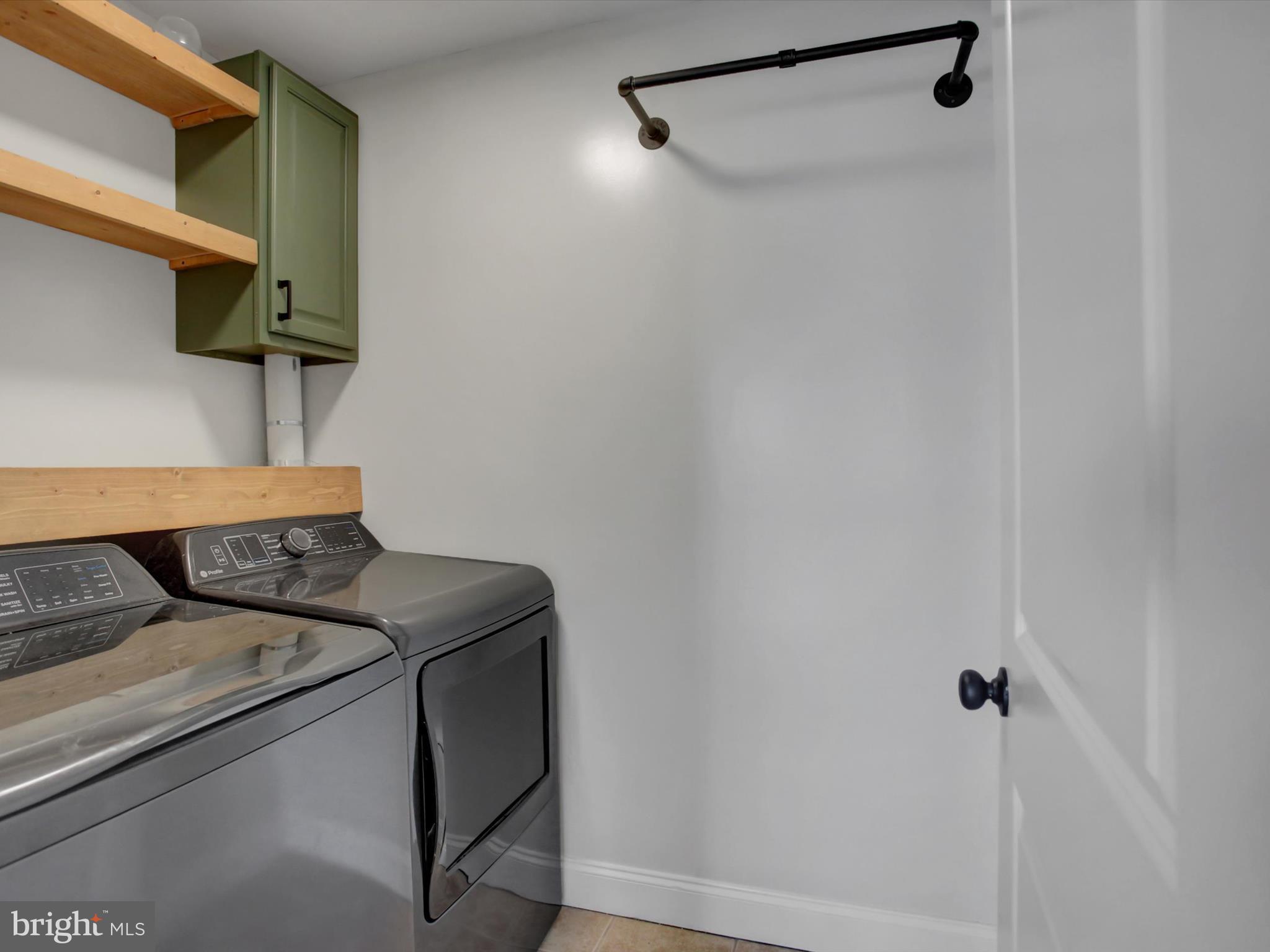 ANTRIM MEADOWS - Residential