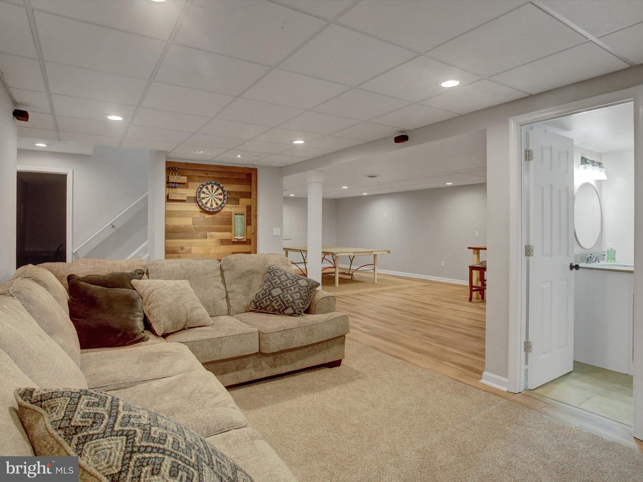 ANTRIM MEADOWS - Residential