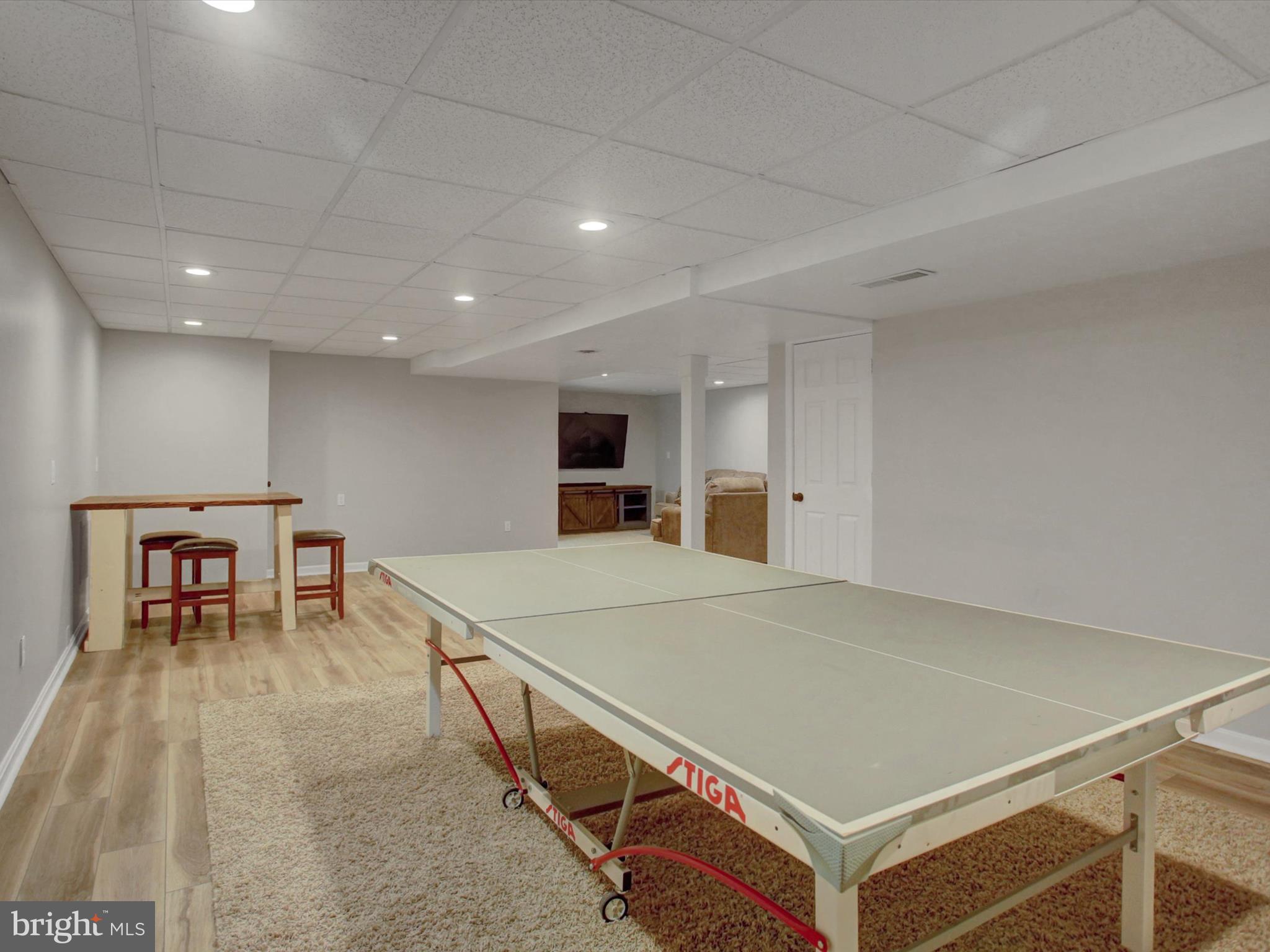 ANTRIM MEADOWS - Residential