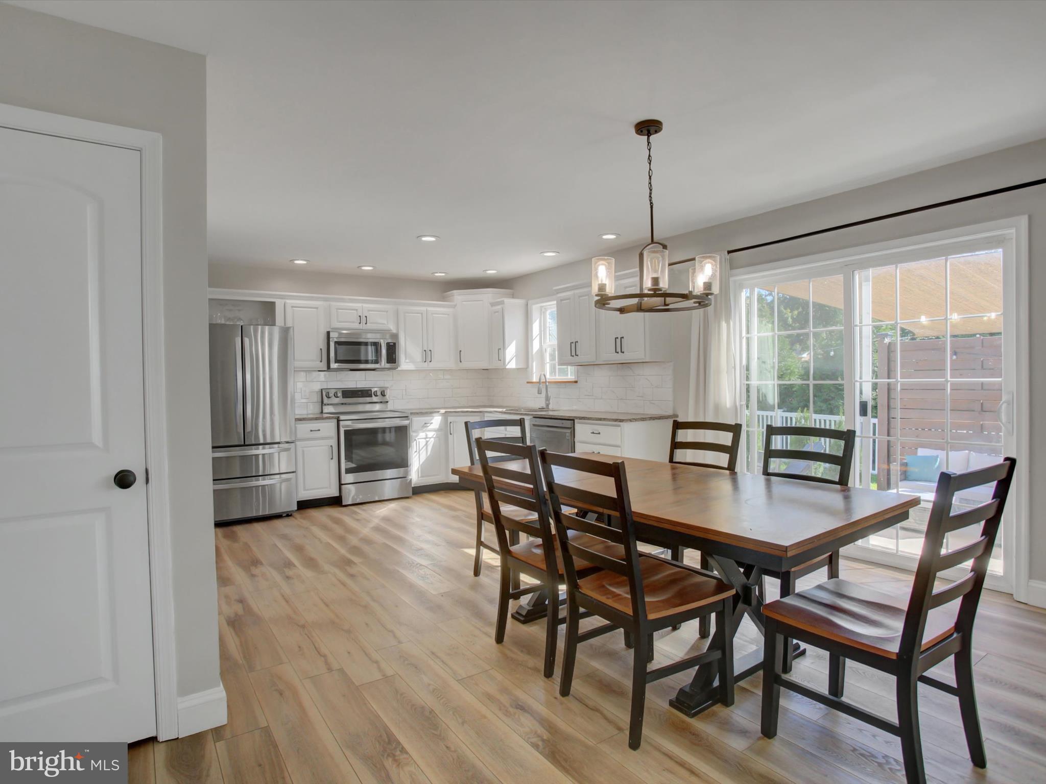 ANTRIM MEADOWS - Residential