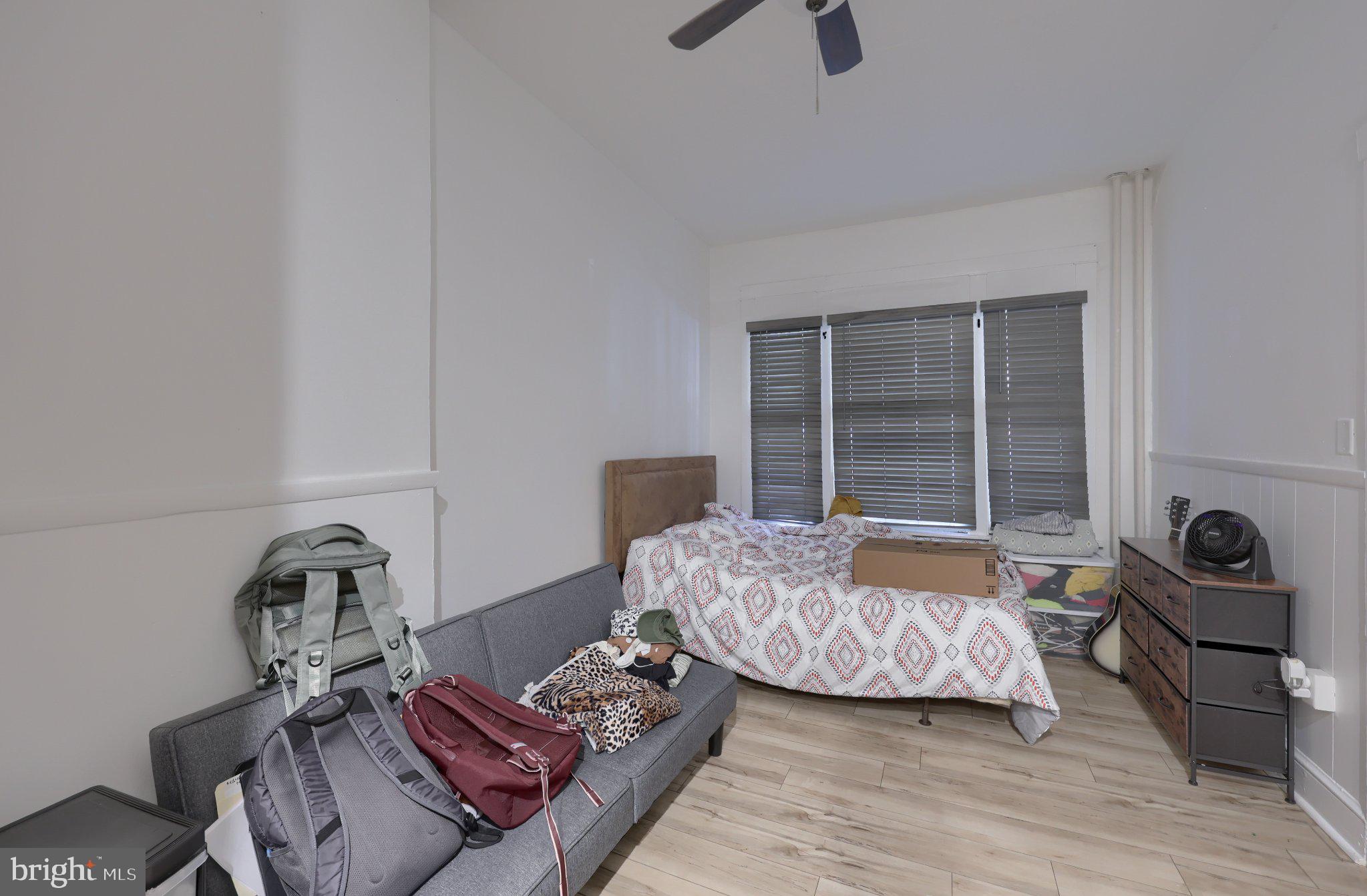 508 W CHESTNUT STREET
