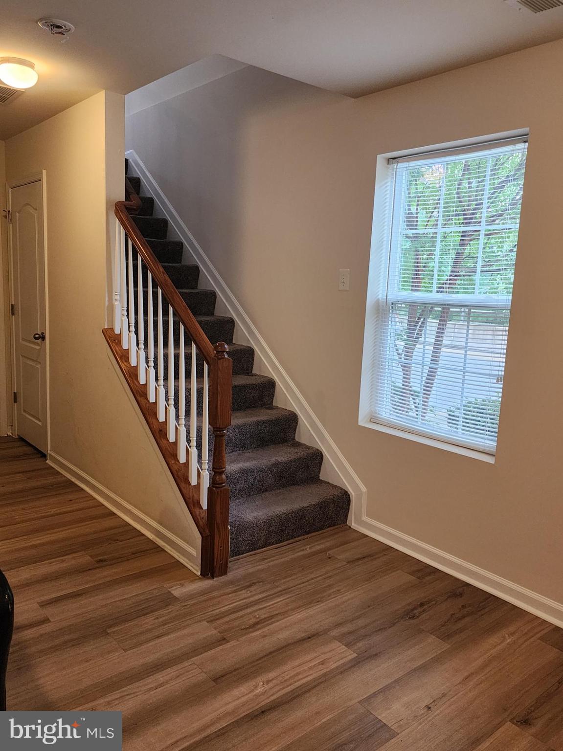 CHELSEA MANOR - Residential