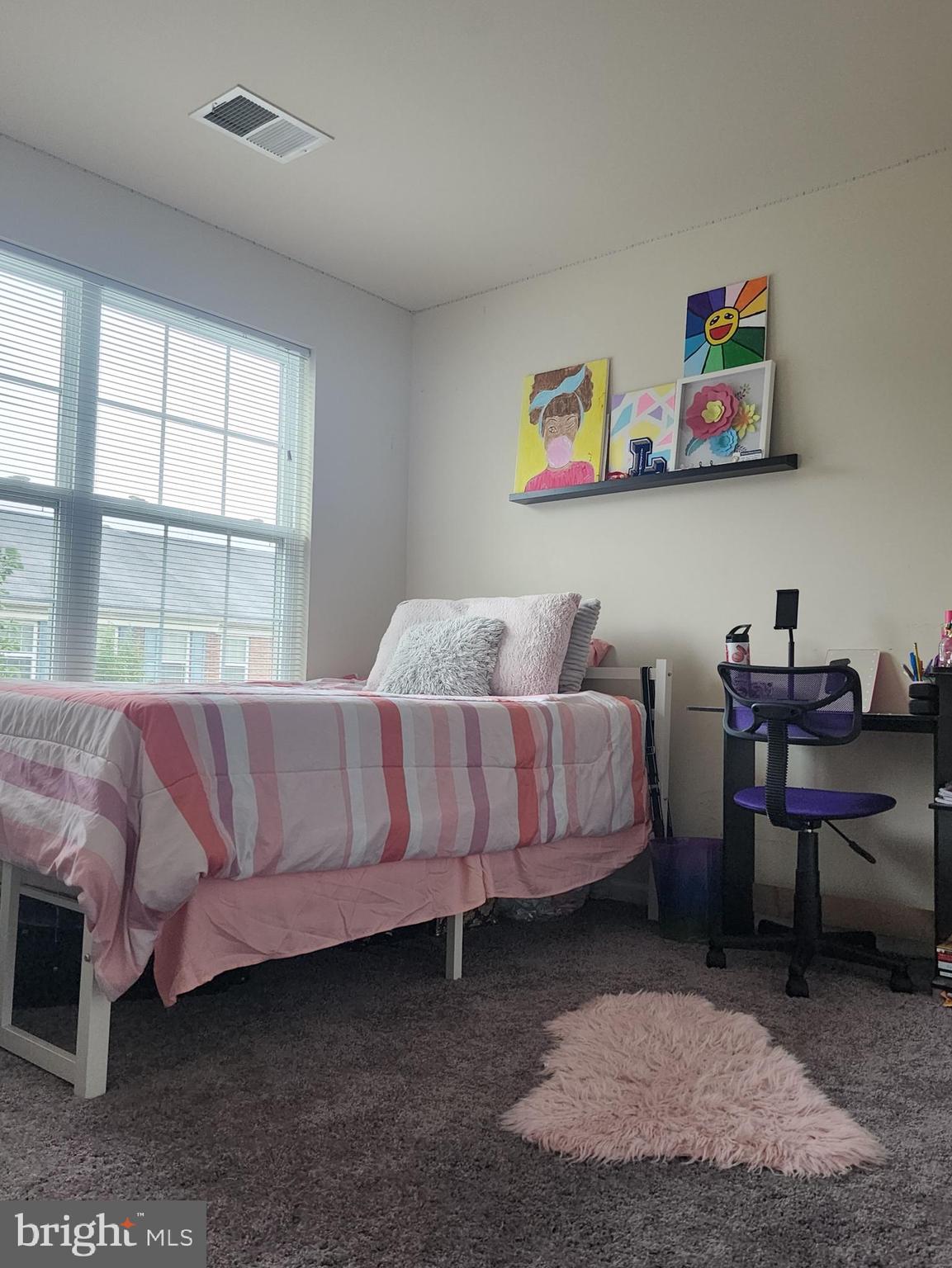 CHELSEA MANOR - Residential