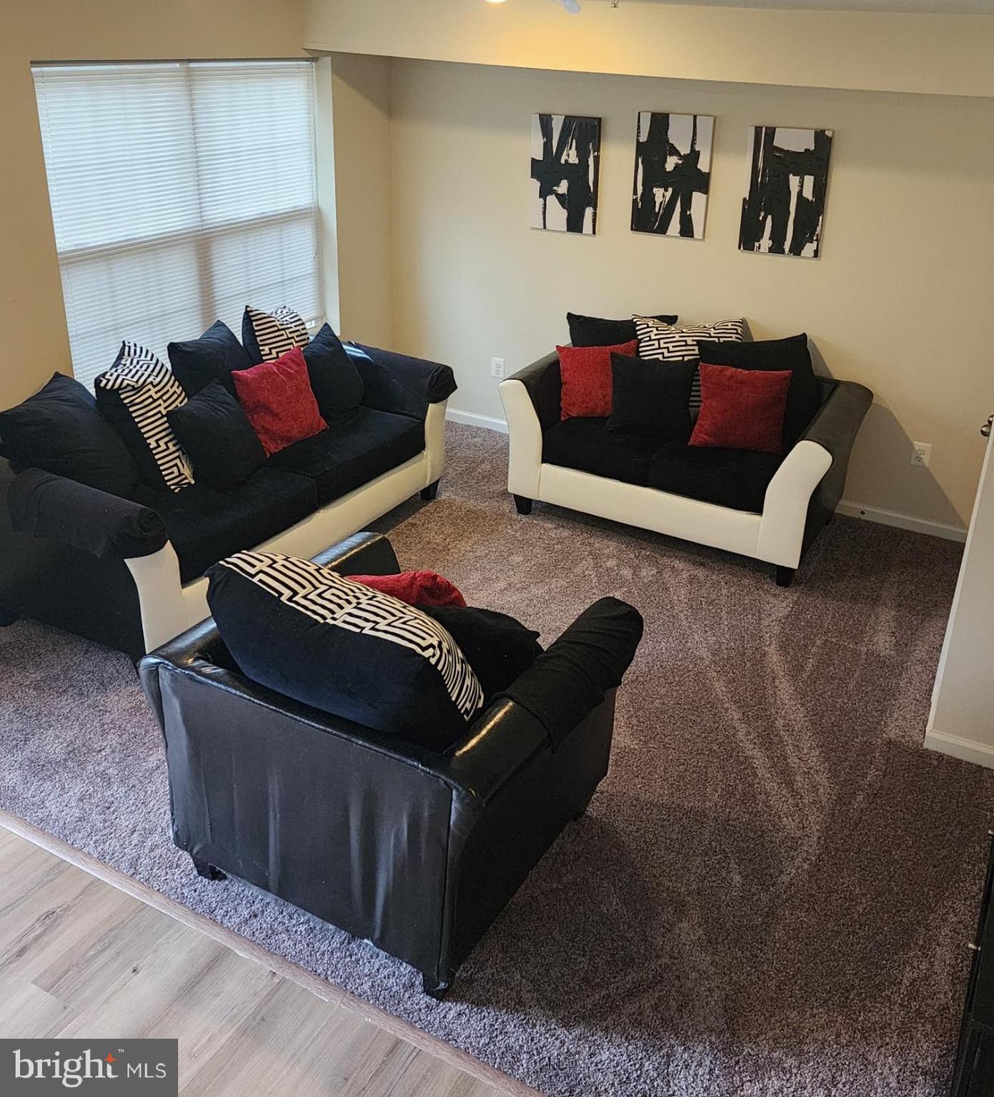 CHELSEA MANOR - Residential